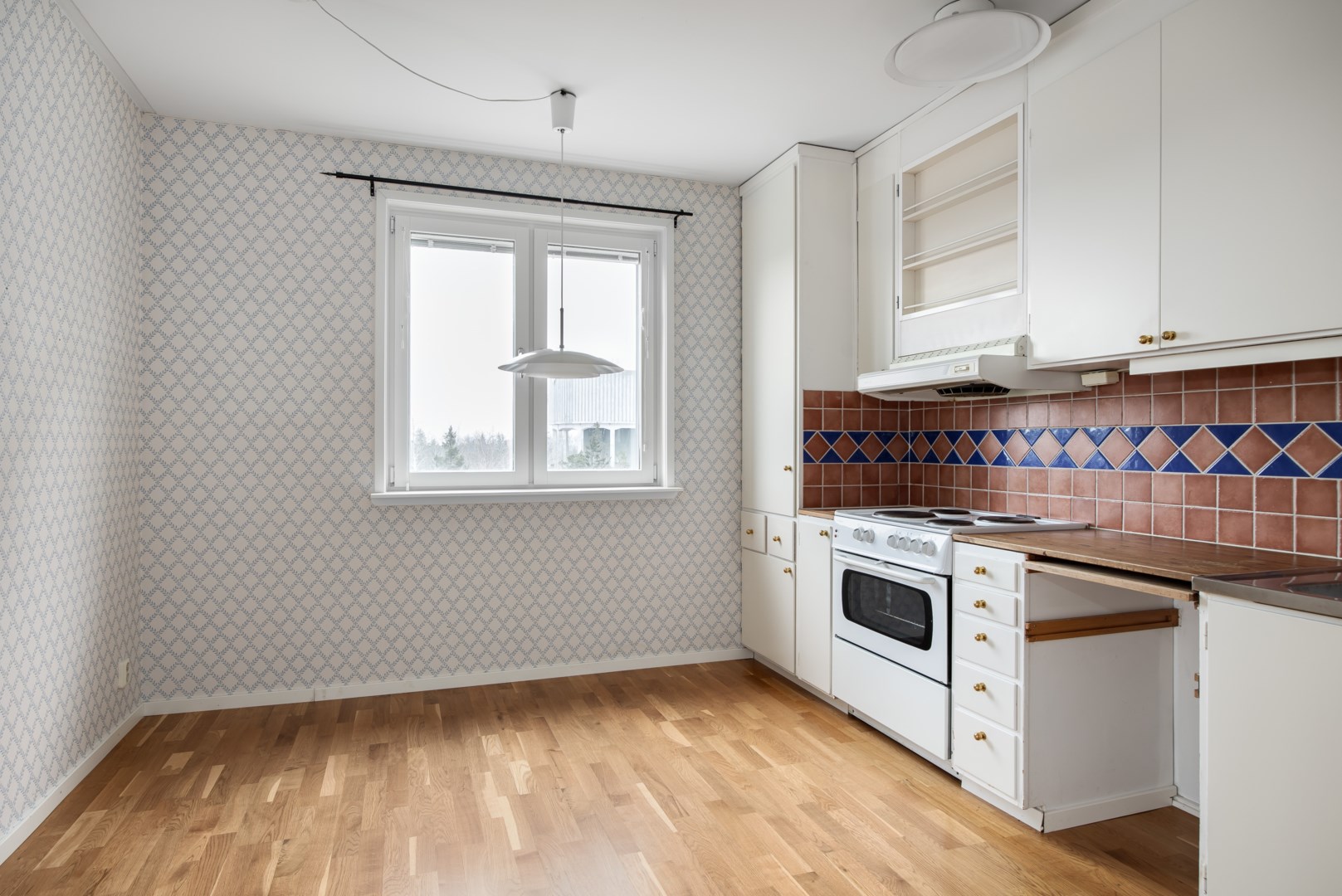 Bostadsbild från Edinsvägen 2, 5 tr, Såld i Ektorp, Nacka