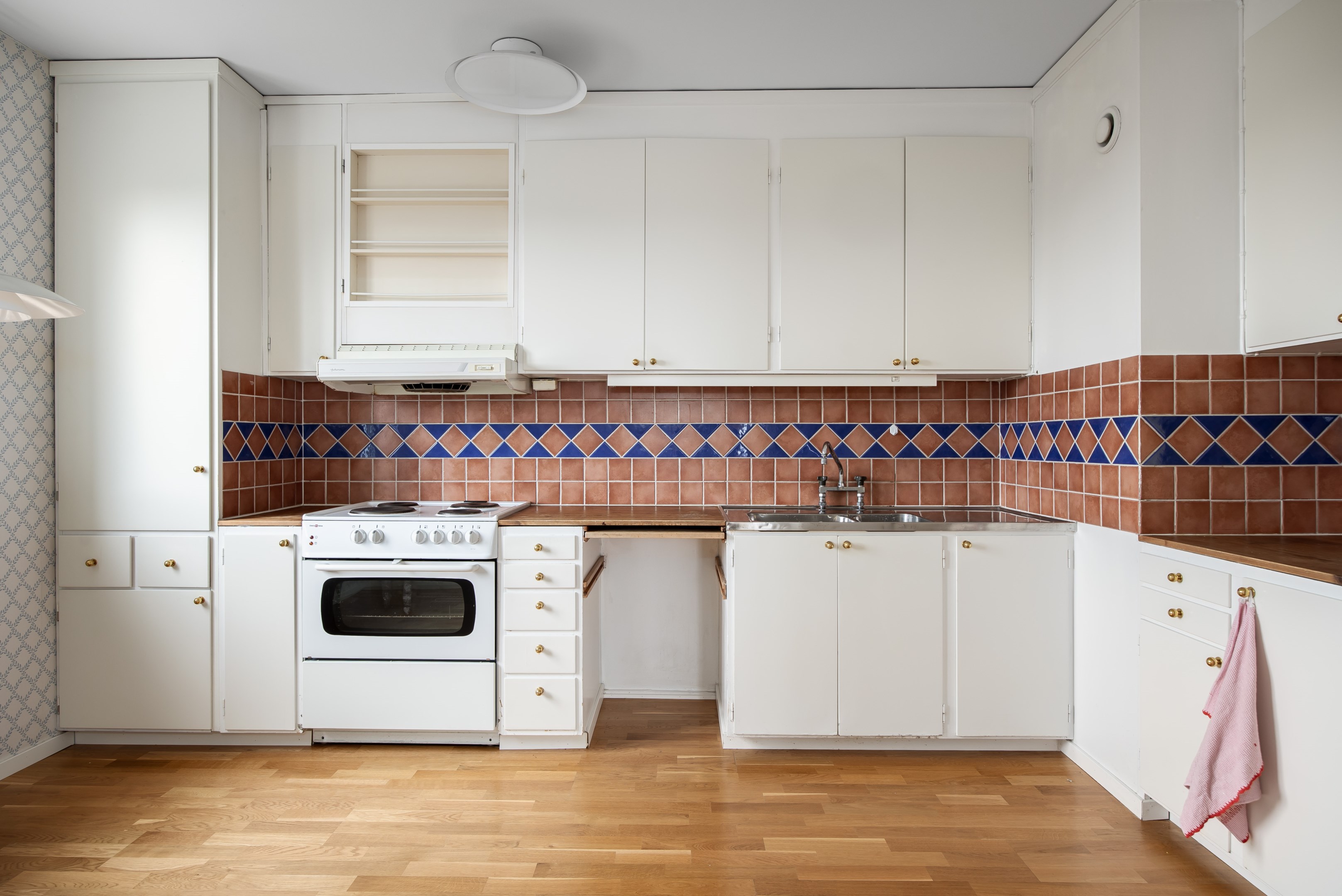 Bostadsbild från Edinsvägen 2, 5 tr, Såld i Ektorp, Nacka