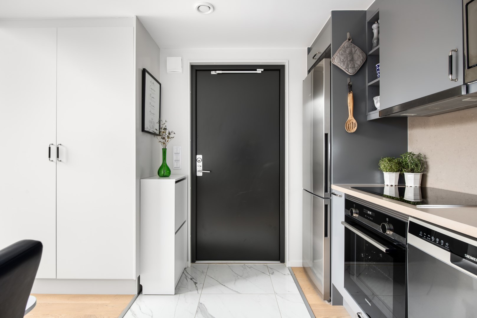 Bostadsbild från Bromsvägen 18D, Såld i Eknäs, Nacka