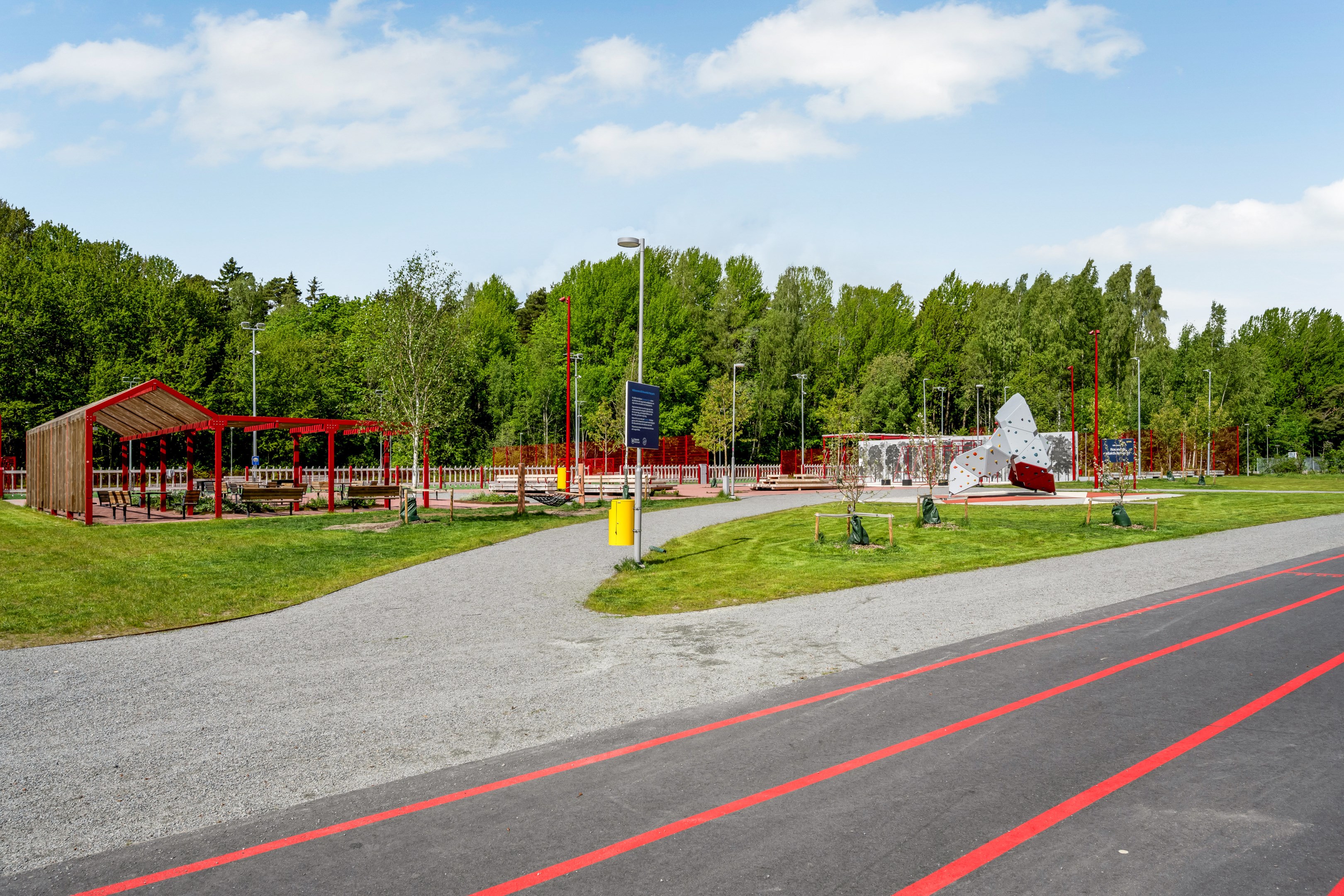 Bostadsbild från Lydia Wahlströms gata 24, Såld i Rosendal, Uppsala