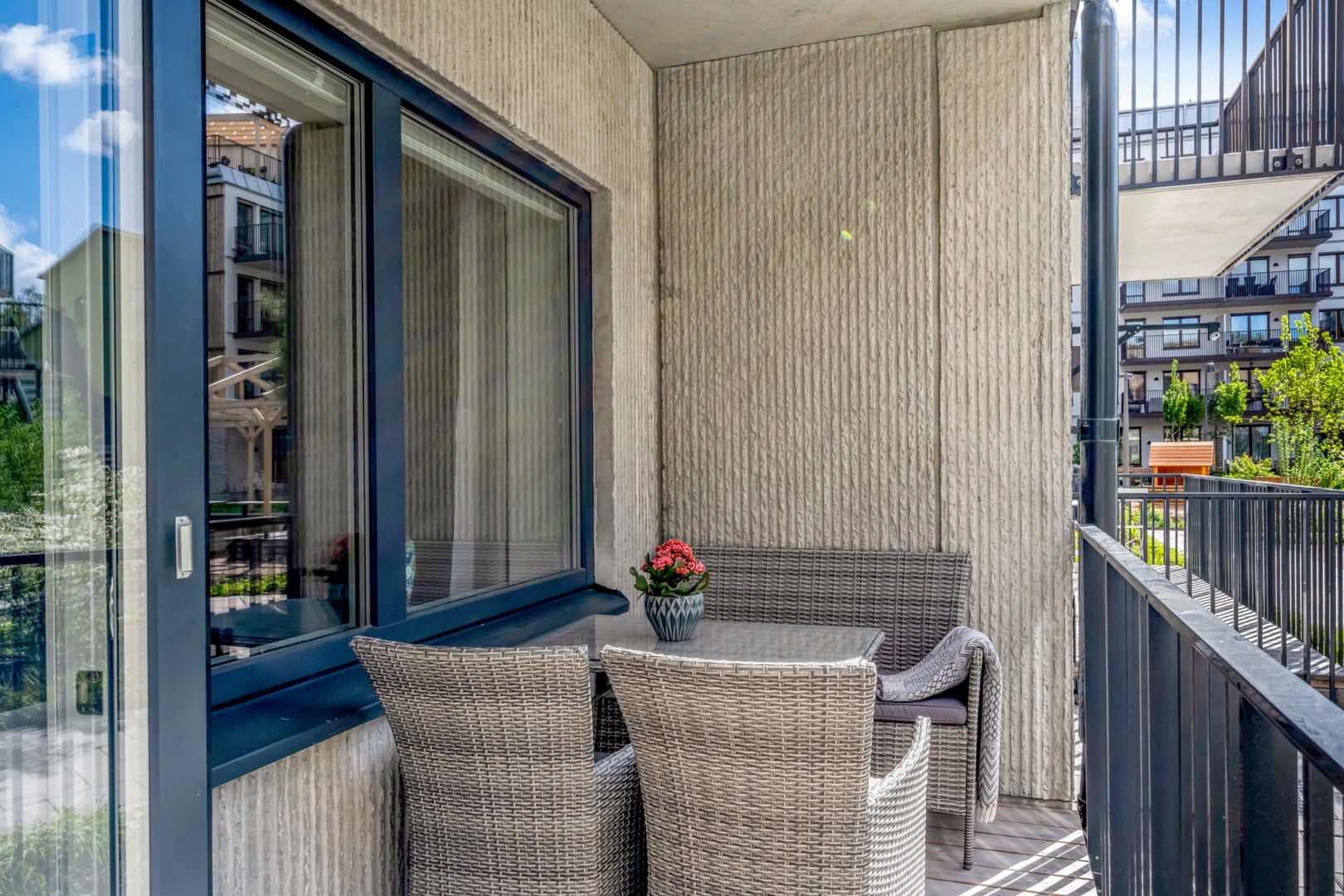 Bostadsbild från Lydia Wahlströms gata 24, Såld i Rosendal, Uppsala