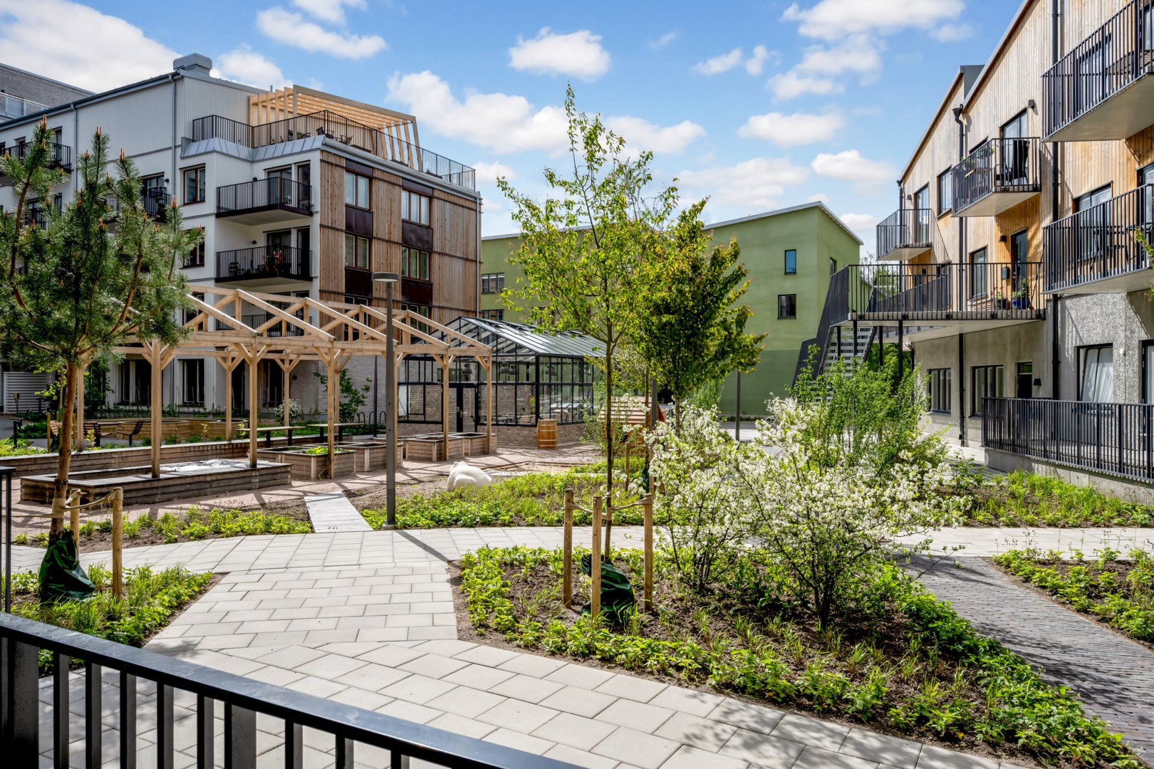 Bostadsbild från Lydia Wahlströms gata 24, Såld i Rosendal, Uppsala