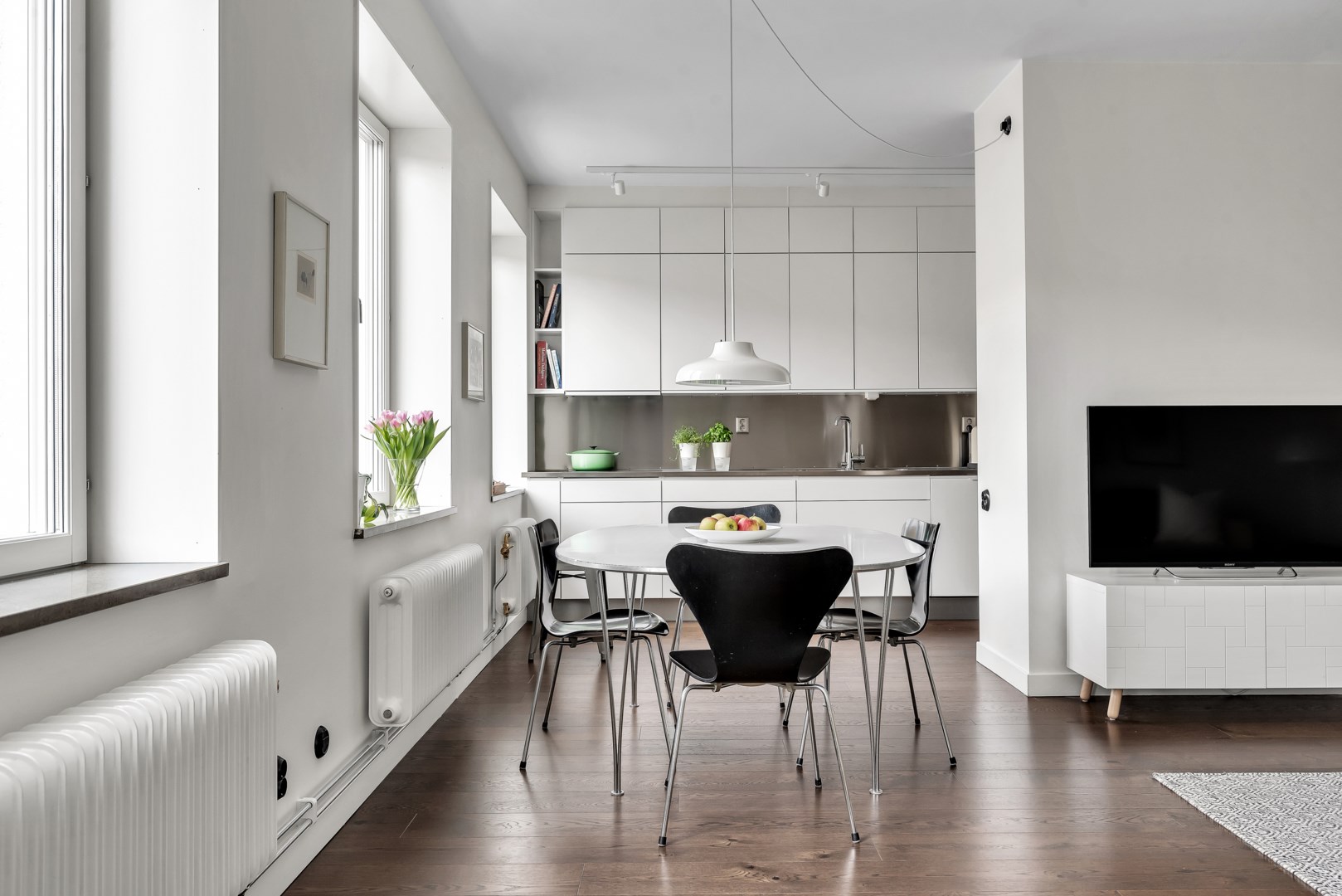 Bostadsbild från Eddagatan 12B, Såld i Centrum, Uppsala