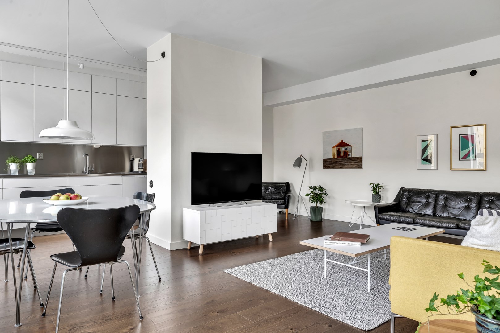 Bostadsbild från Eddagatan 12B, Såld i Centrum, Uppsala