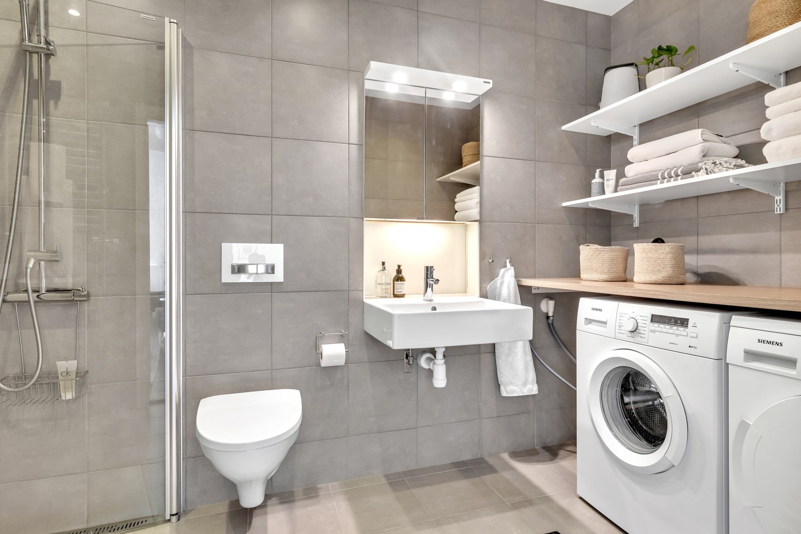 Bostadsbild från Eddagatan 12B, Såld i Centrum, Uppsala