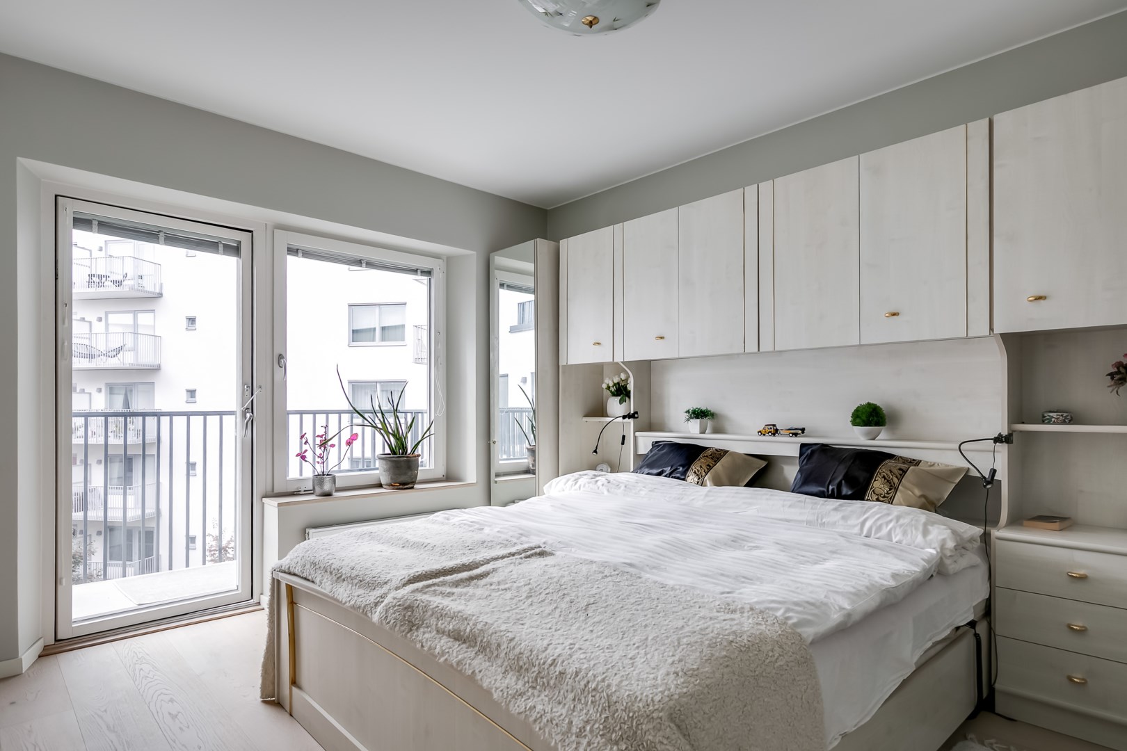 Bostadsbild från Nackabacken 15, Till salu i Nacka Centrum, Nacka