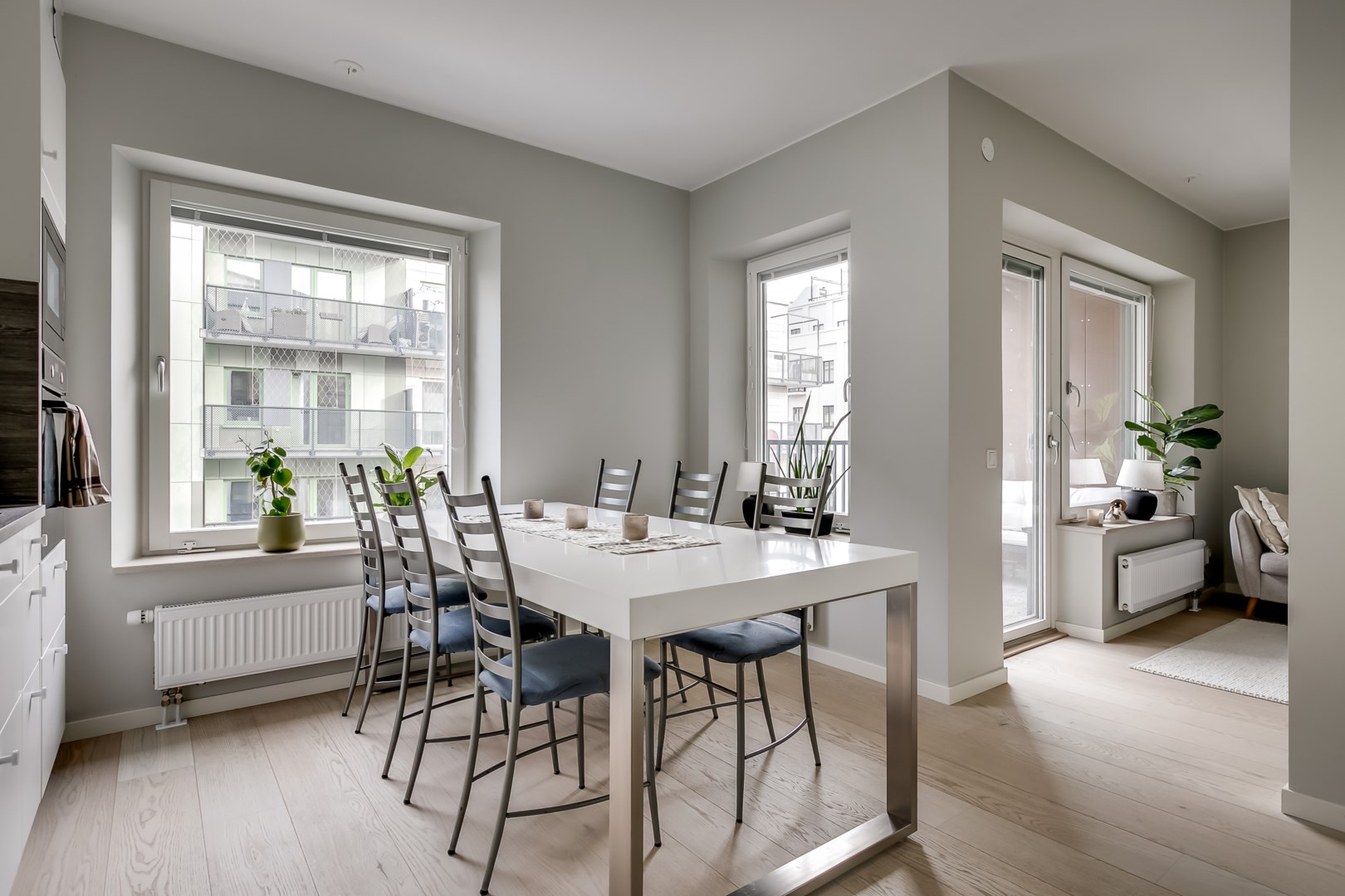 Bostadsbild från Nackabacken 15, Till salu i Nacka Centrum, Nacka