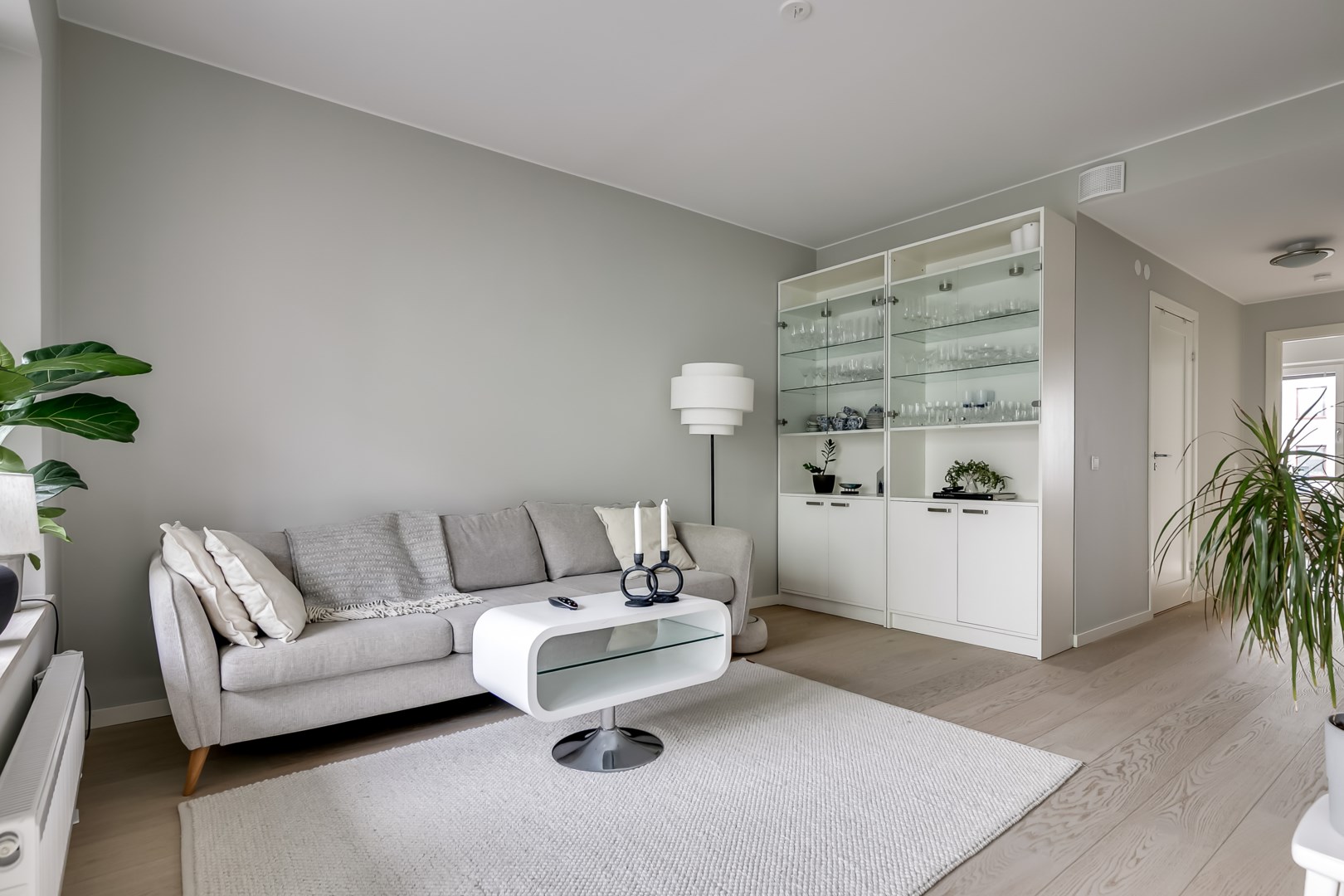 Bostadsbild från Nackabacken 15, Till salu i Nacka Centrum, Nacka