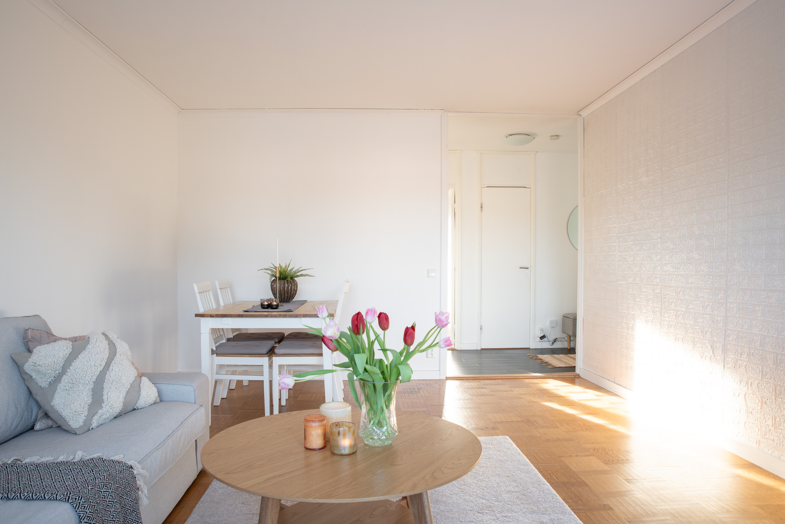 Bostadsbild från Kungsfågelgatan 77, Till salu i Råby, Västerås