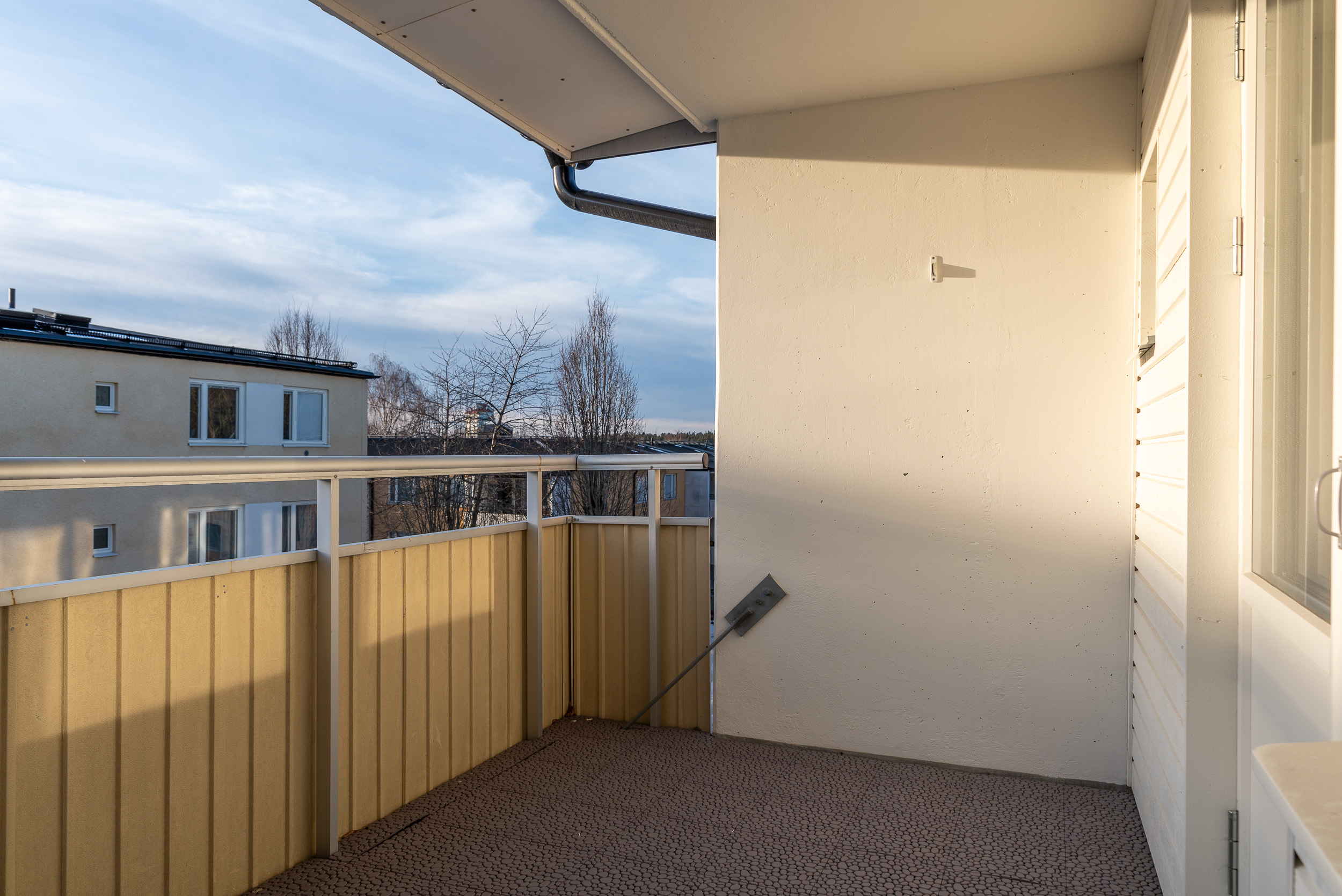 Bostadsbild från Kungsfågelgatan 77, Till salu i Råby, Västerås