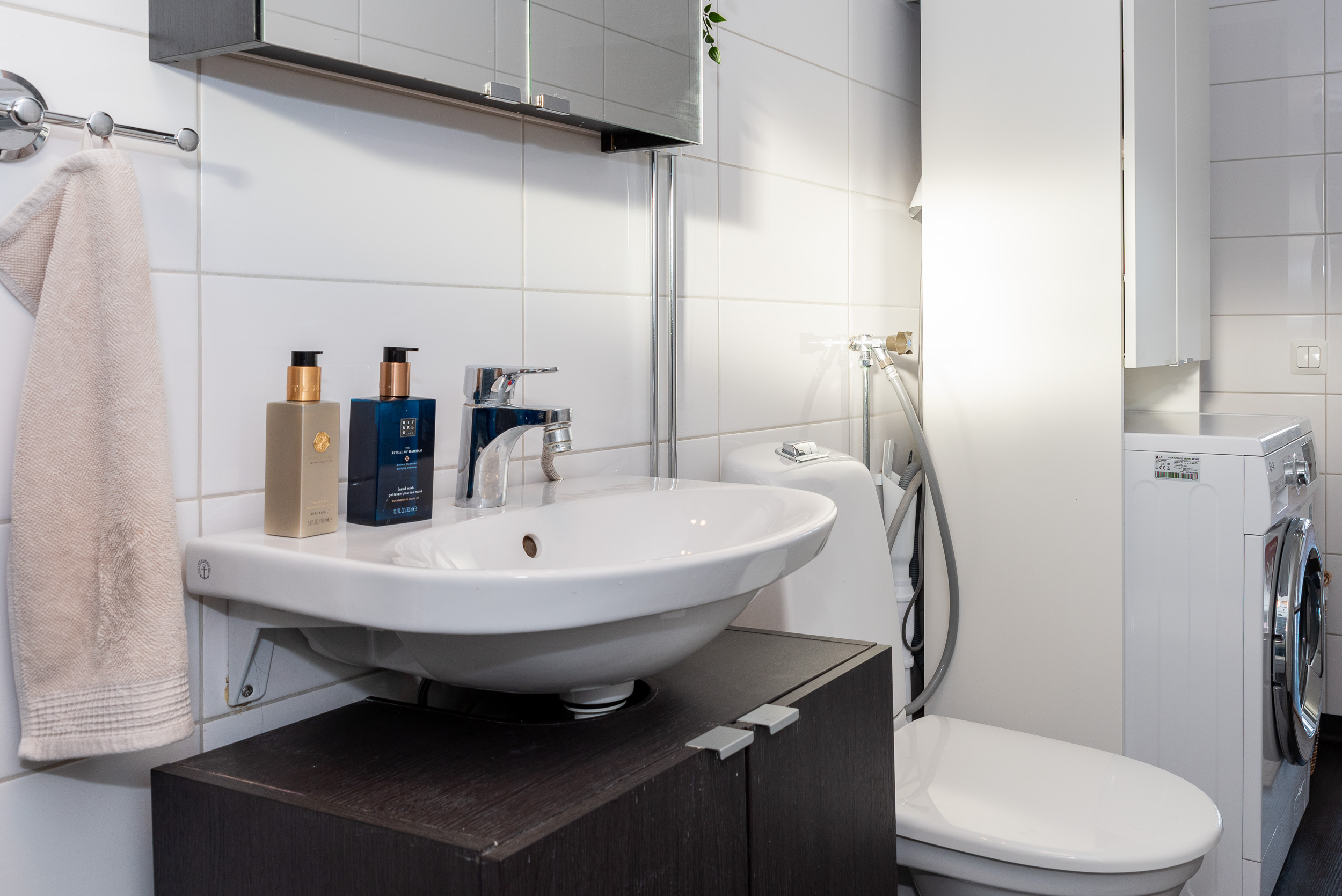 Bostadsbild från Kungsfågelgatan 77, Till salu i Råby, Västerås