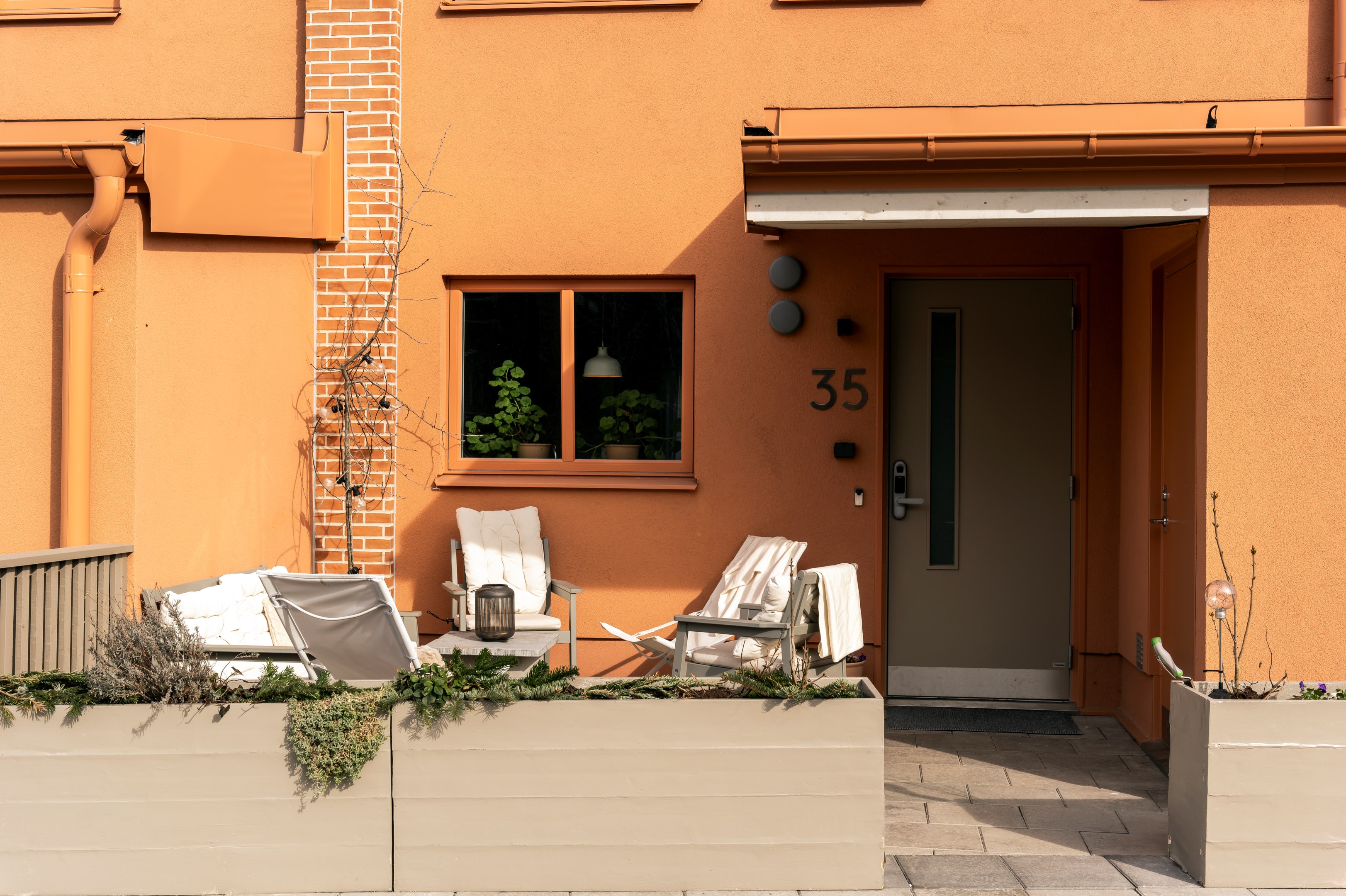 Bostadsbild från Båtvägen 35, Såld i Porslinskvarteren, Värmdö