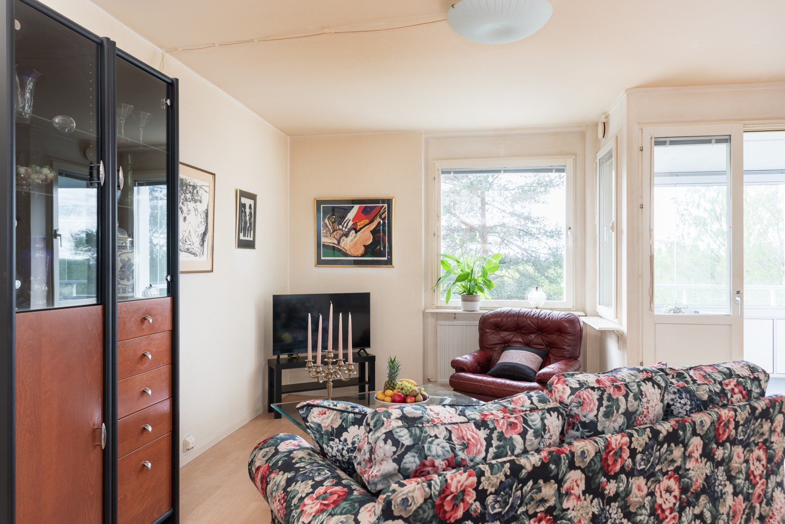 Bostadsbild från Odensvigatan 3, Såld i Odensvi, Västerås