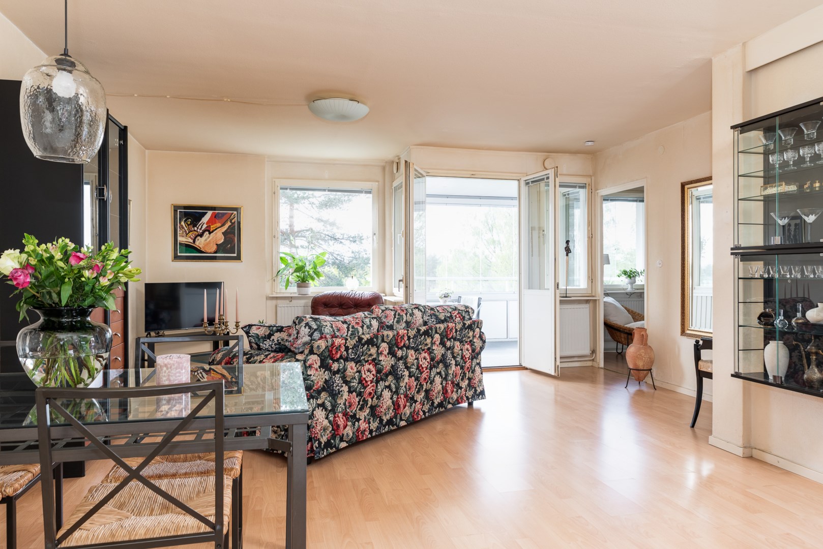 Bostadsbild från Odensvigatan 3, Såld i Odensvi, Västerås