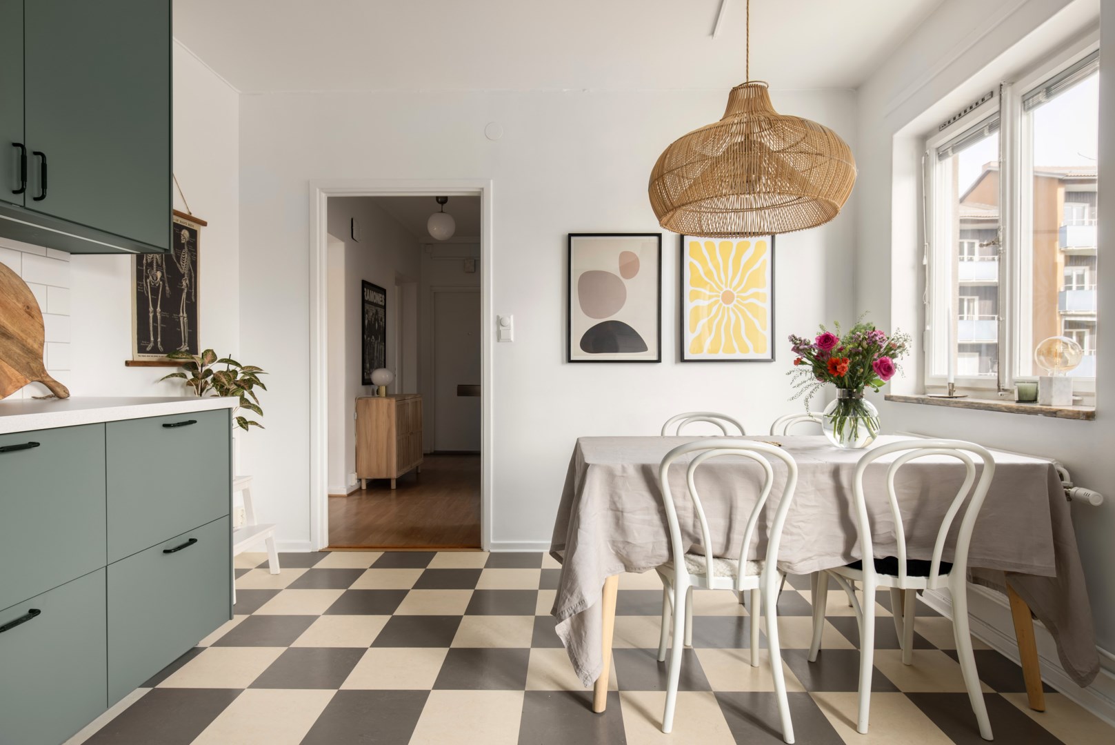 Bostadsbild från Ugglevägen 11, Såld i Ektorp, Nacka