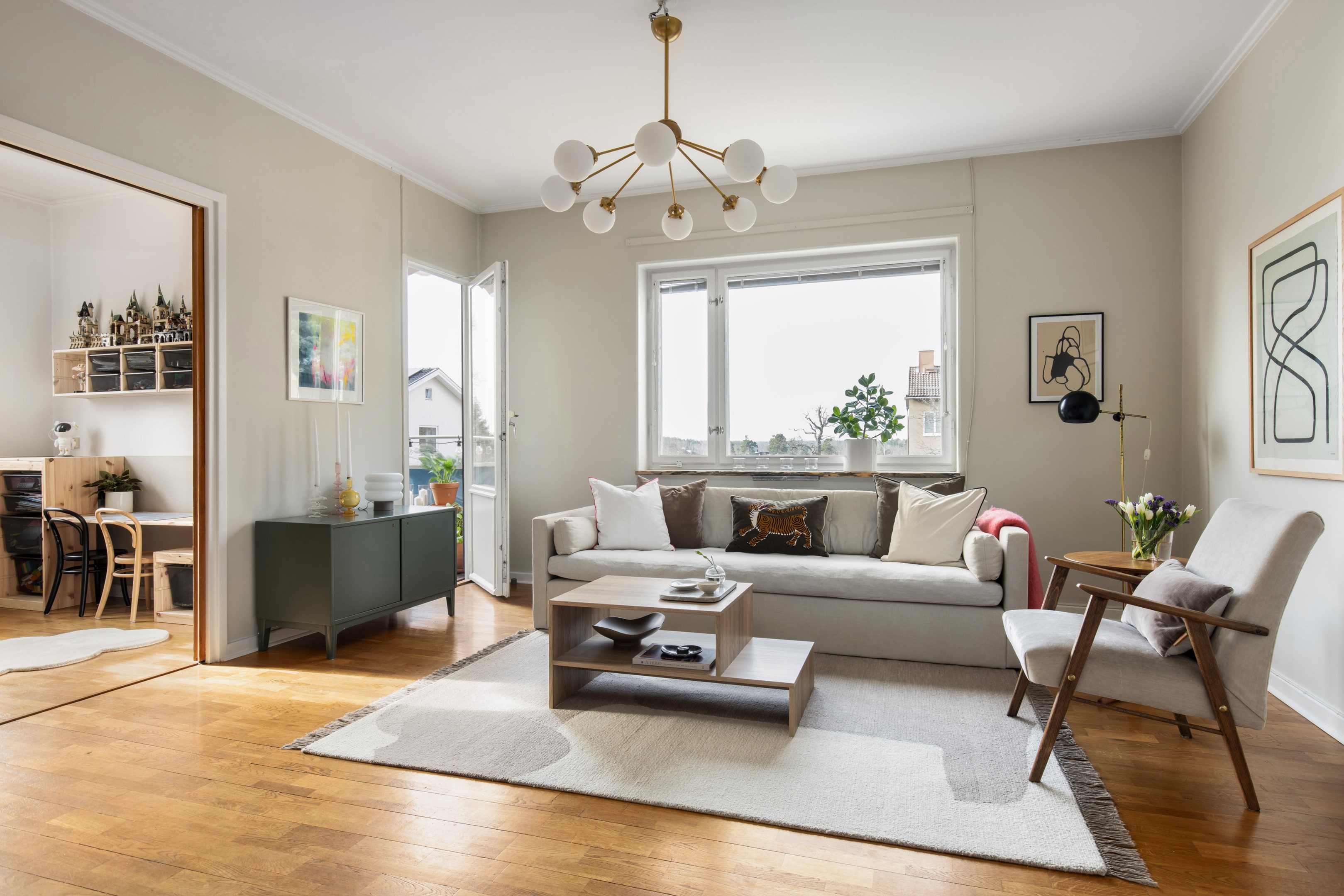 Bostadsbild från Ugglevägen 11, Såld i Ektorp, Nacka