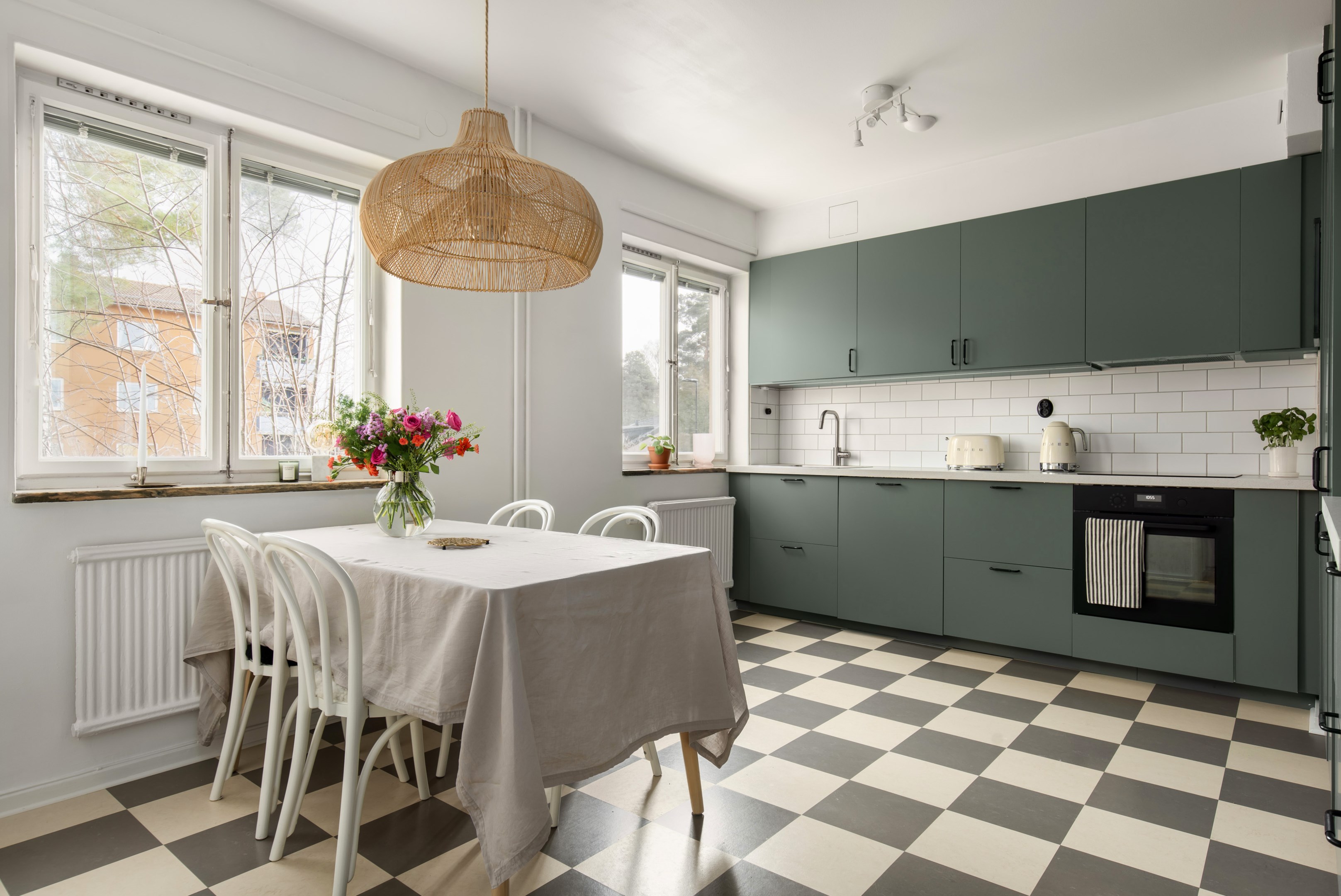 Bostadsbild från Ugglevägen 11, Såld i Ektorp, Nacka