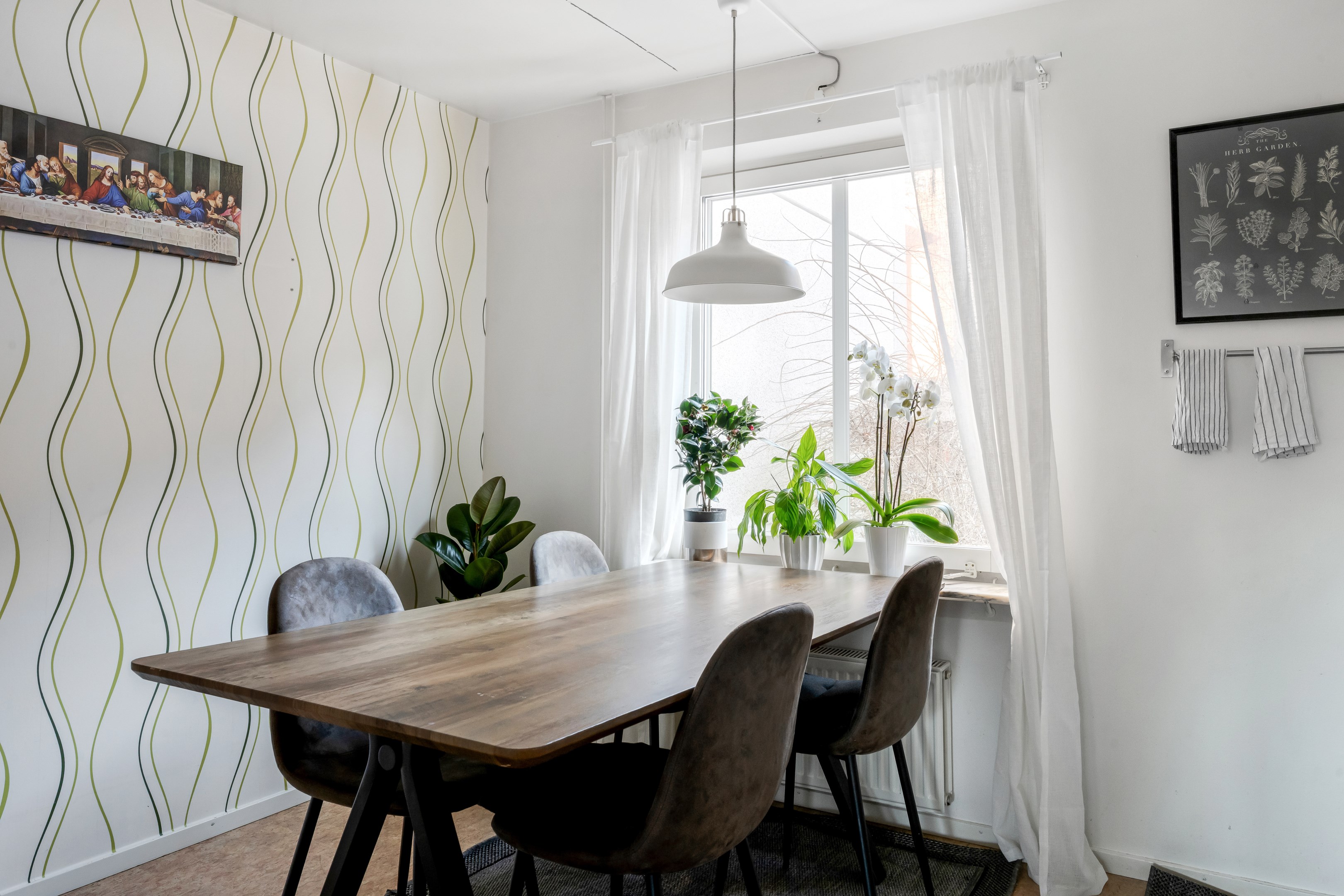 Bostadsbild från Eksätravägen 152, Såld i Vårdsätra, Uppsala