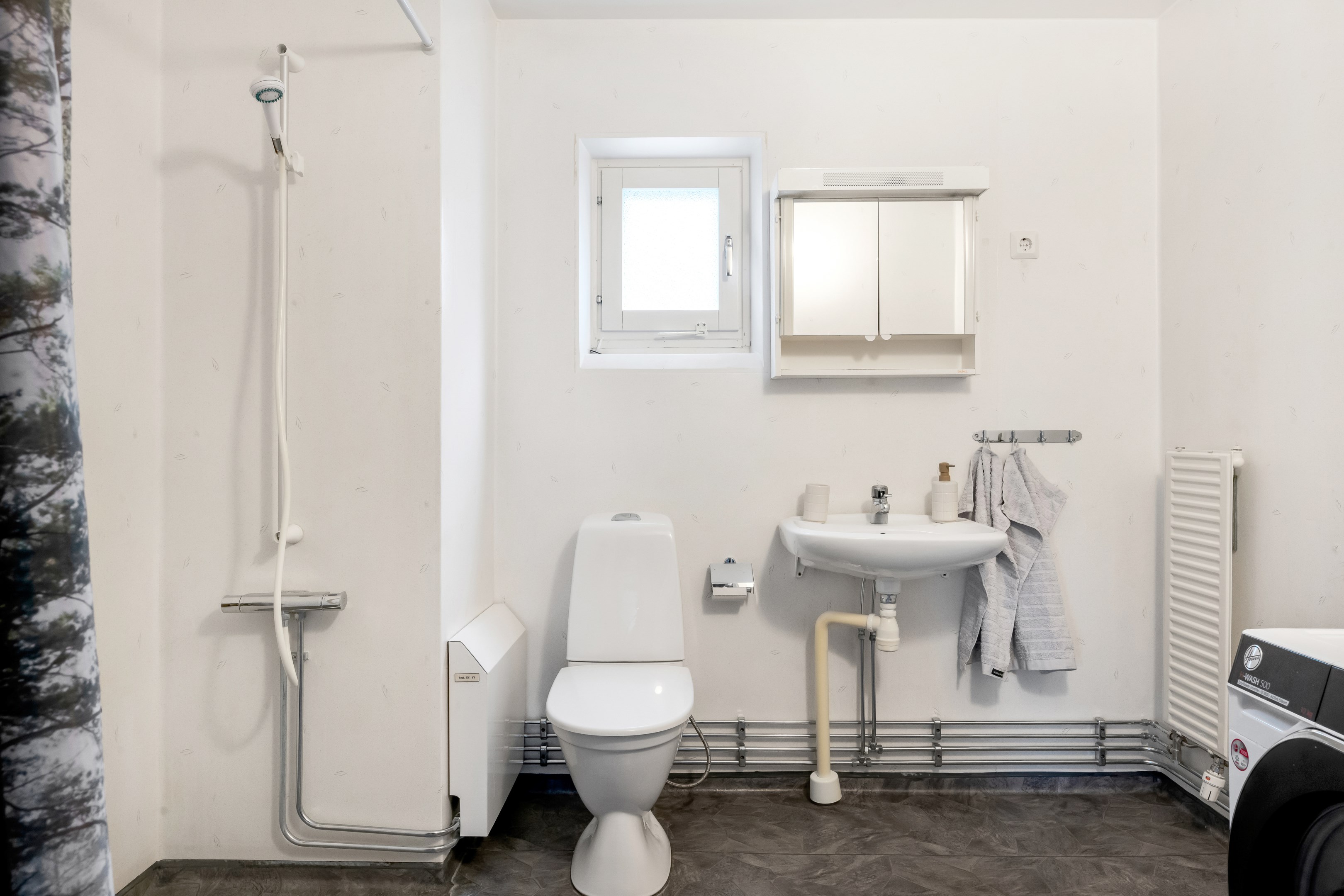 Bostadsbild från Eksätravägen 152, Såld i Vårdsätra, Uppsala