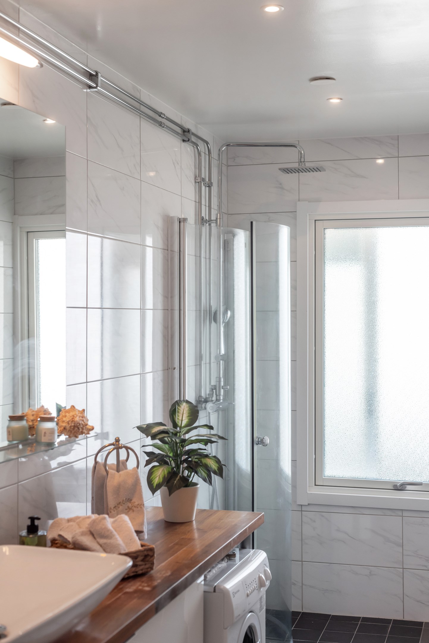 Bostadsbild från Fyrislundsgatan 40, Såld i Årsta, Uppsala