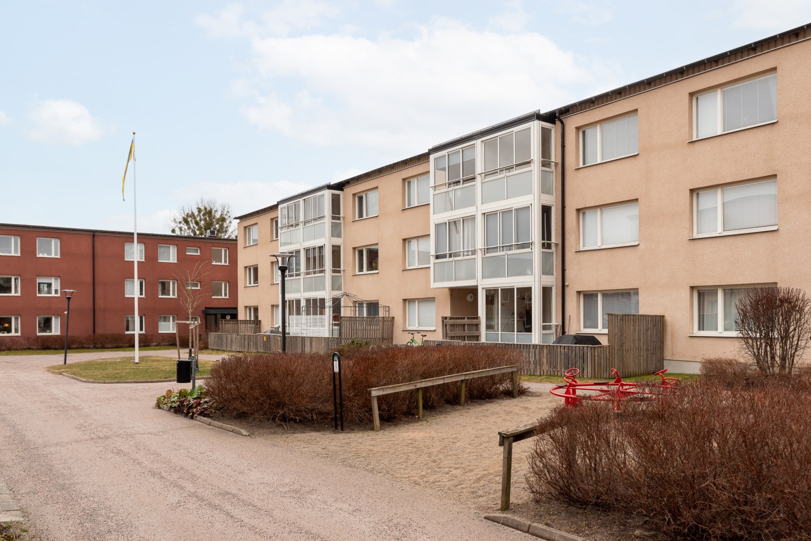 Bostadsbild från Benvägen 18, Såld i Bjurhovda, Västerås