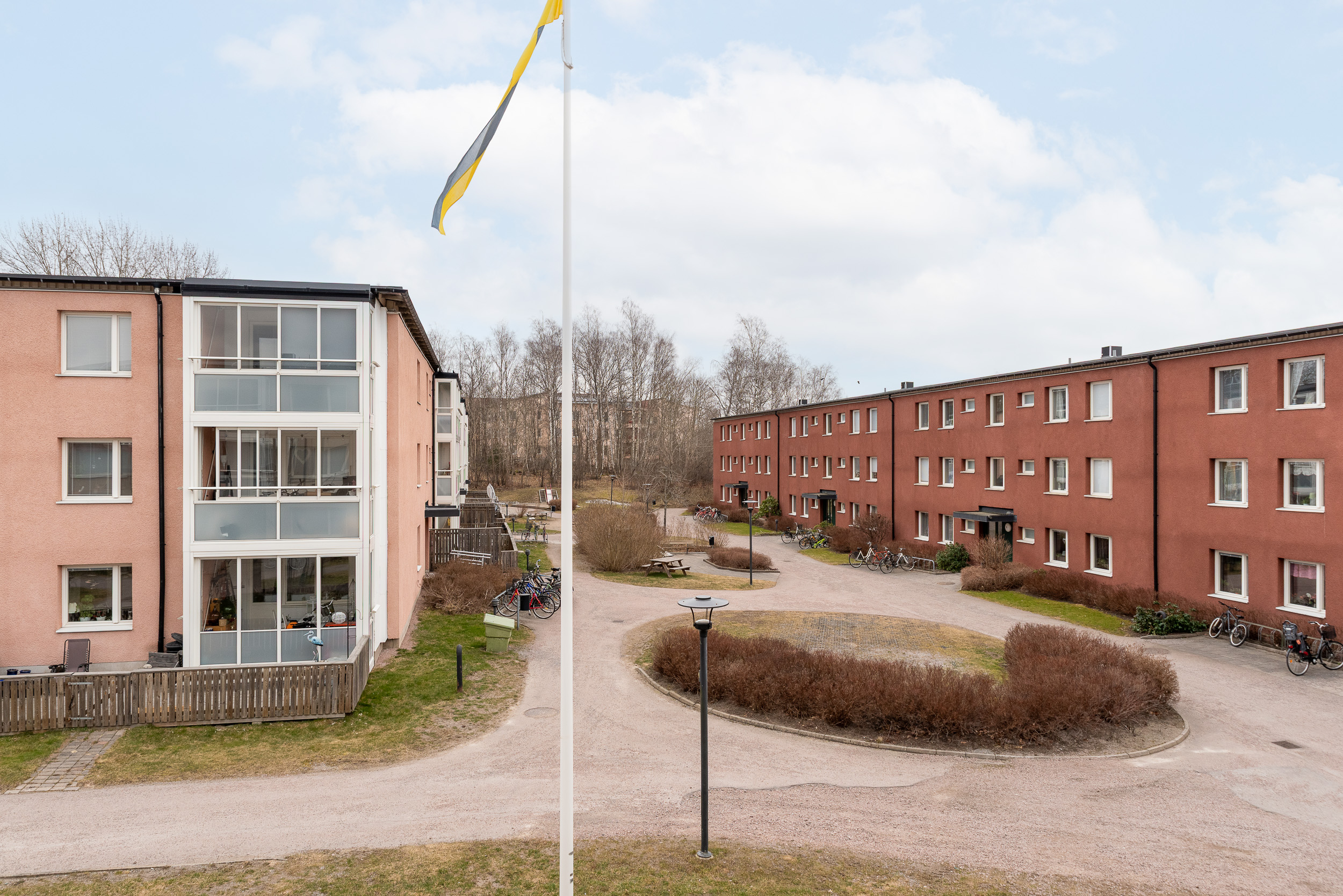 Bostadsbild från Benvägen 18, Såld i Bjurhovda, Västerås