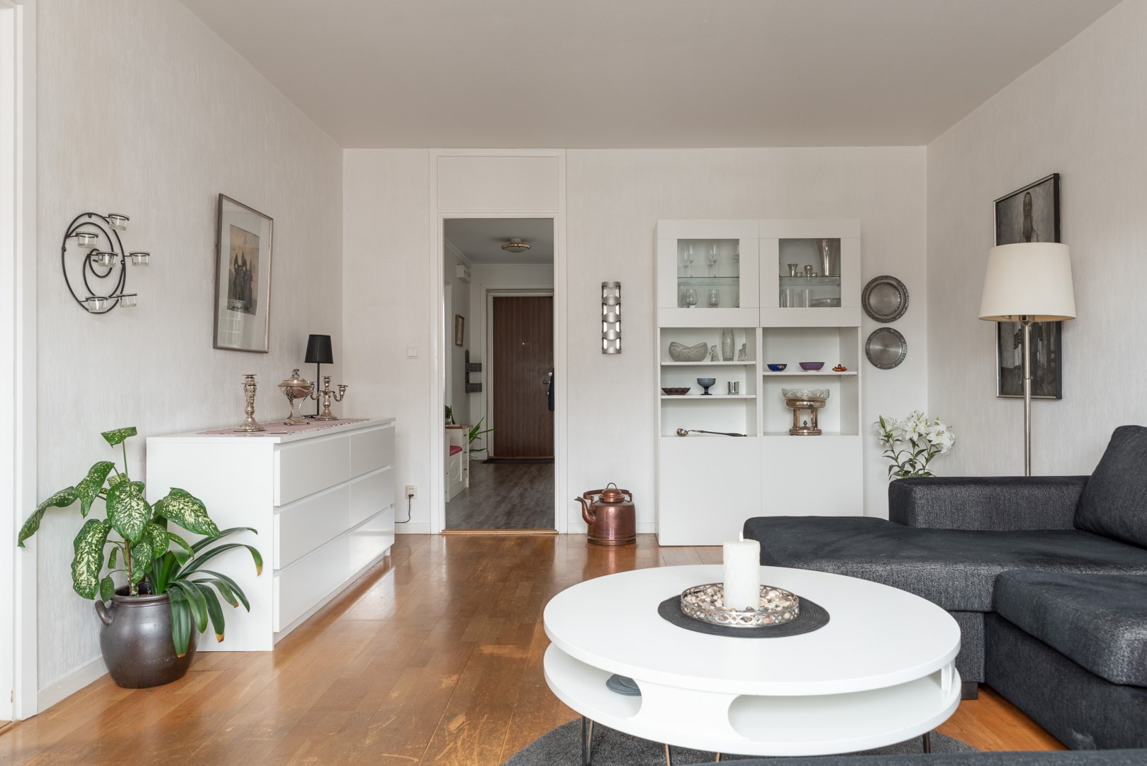 Bostadsbild från Benvägen 18, Såld i Bjurhovda, Västerås