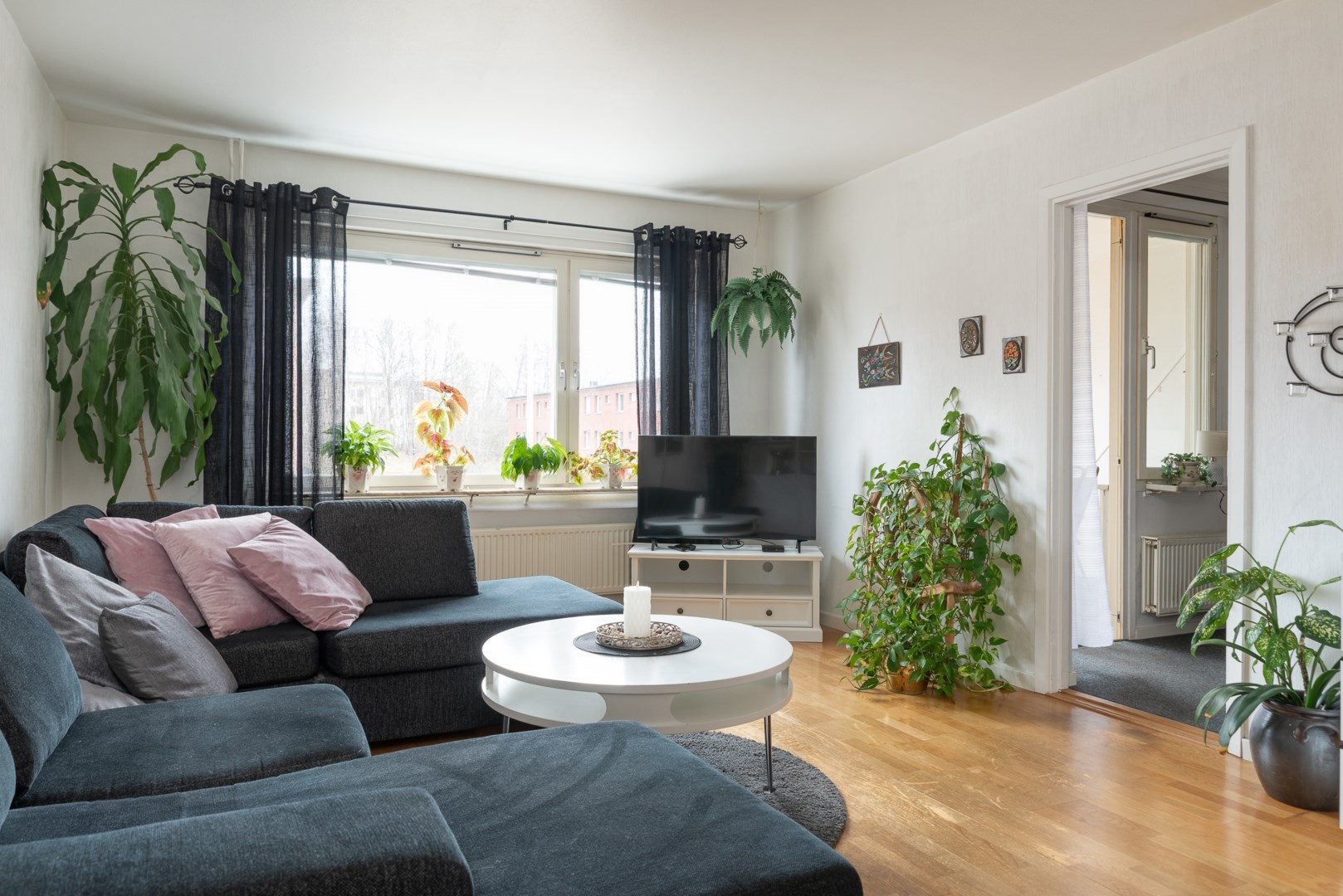 Bostadsbild från Benvägen 18, Såld i Bjurhovda, Västerås