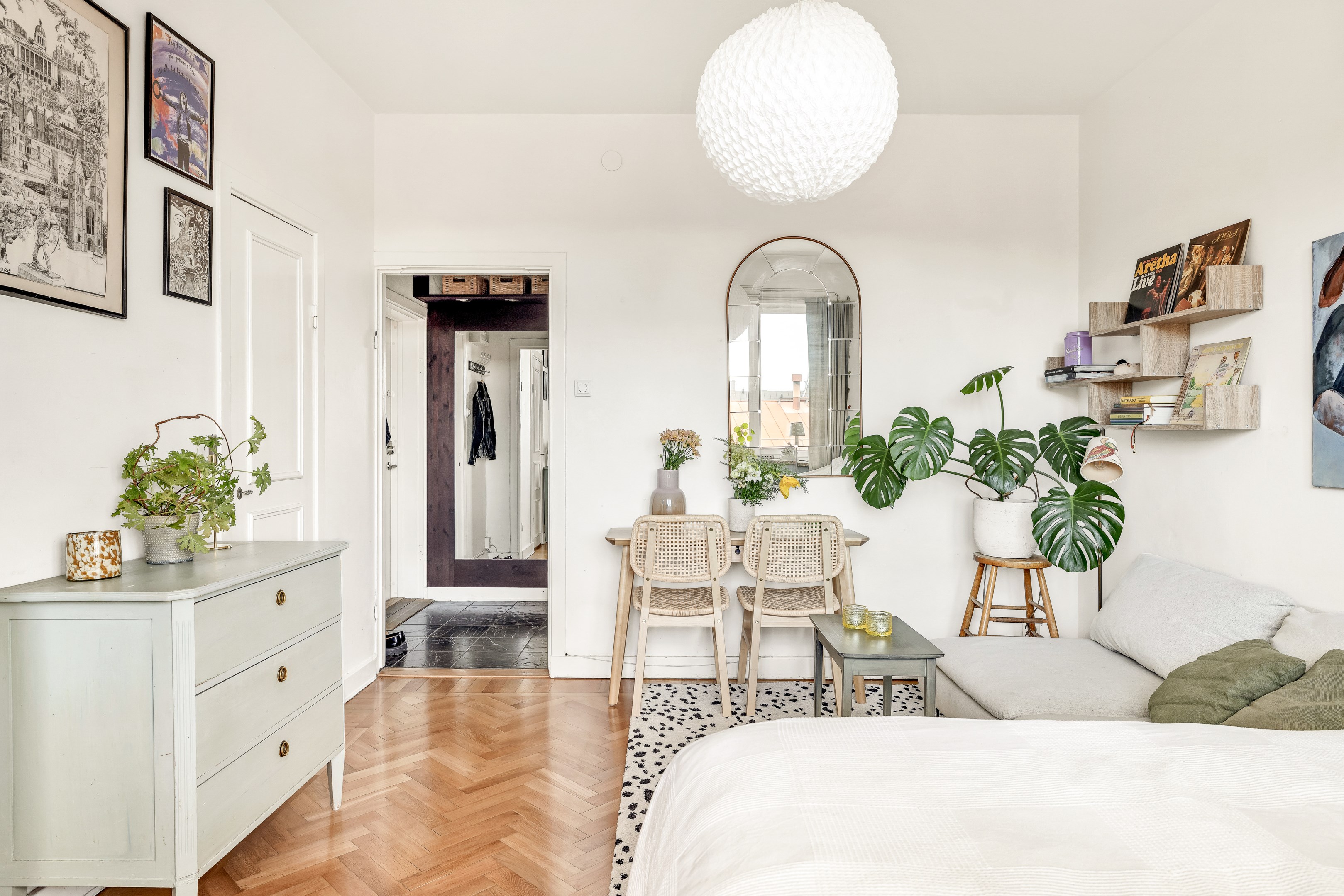 Bostadsbild från Kyrkogårdsgatan 23, Till salu i Öfre Slotts, Uppsala