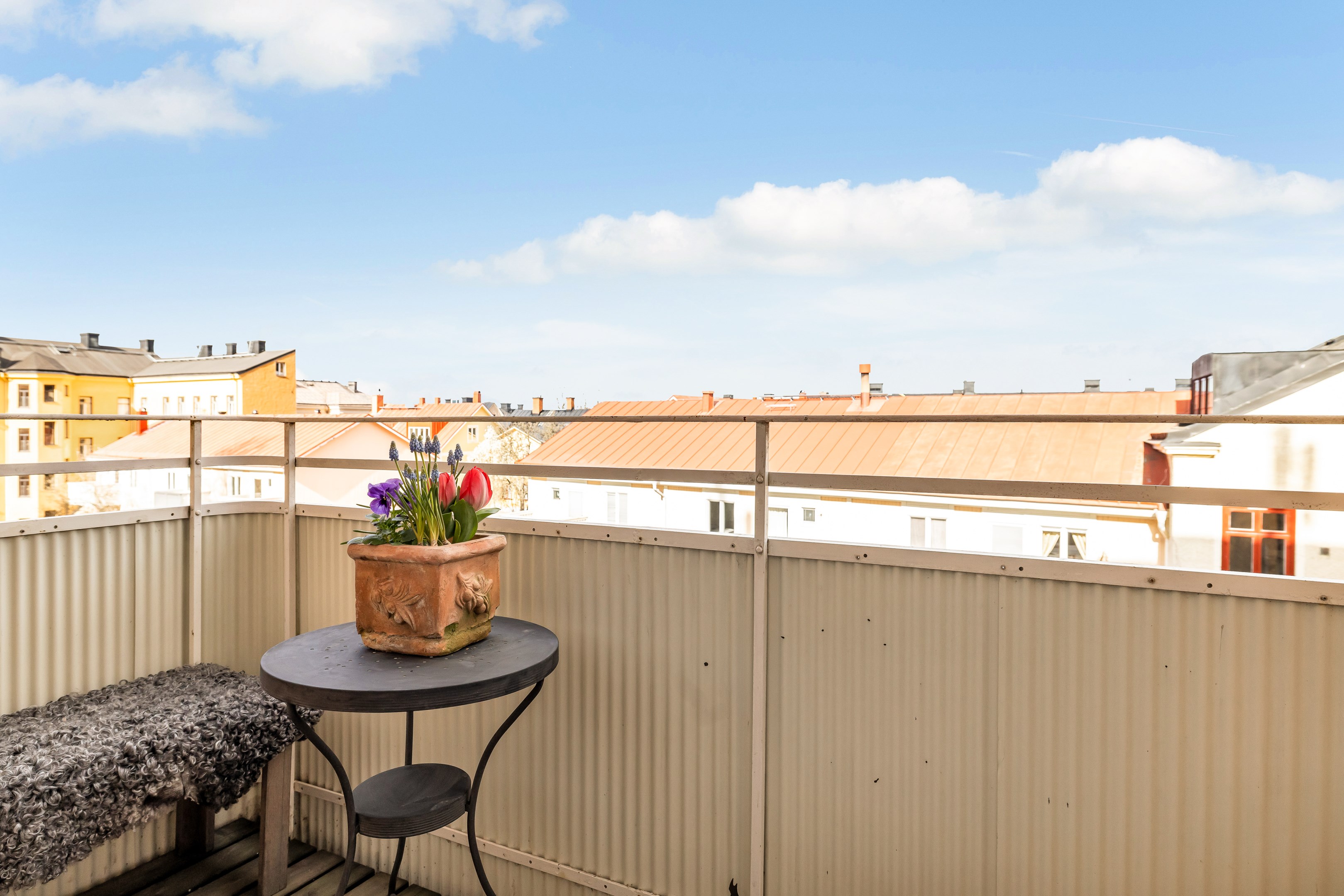 Bostadsbild från Kyrkogårdsgatan 23, Till salu i Öfre Slotts, Uppsala