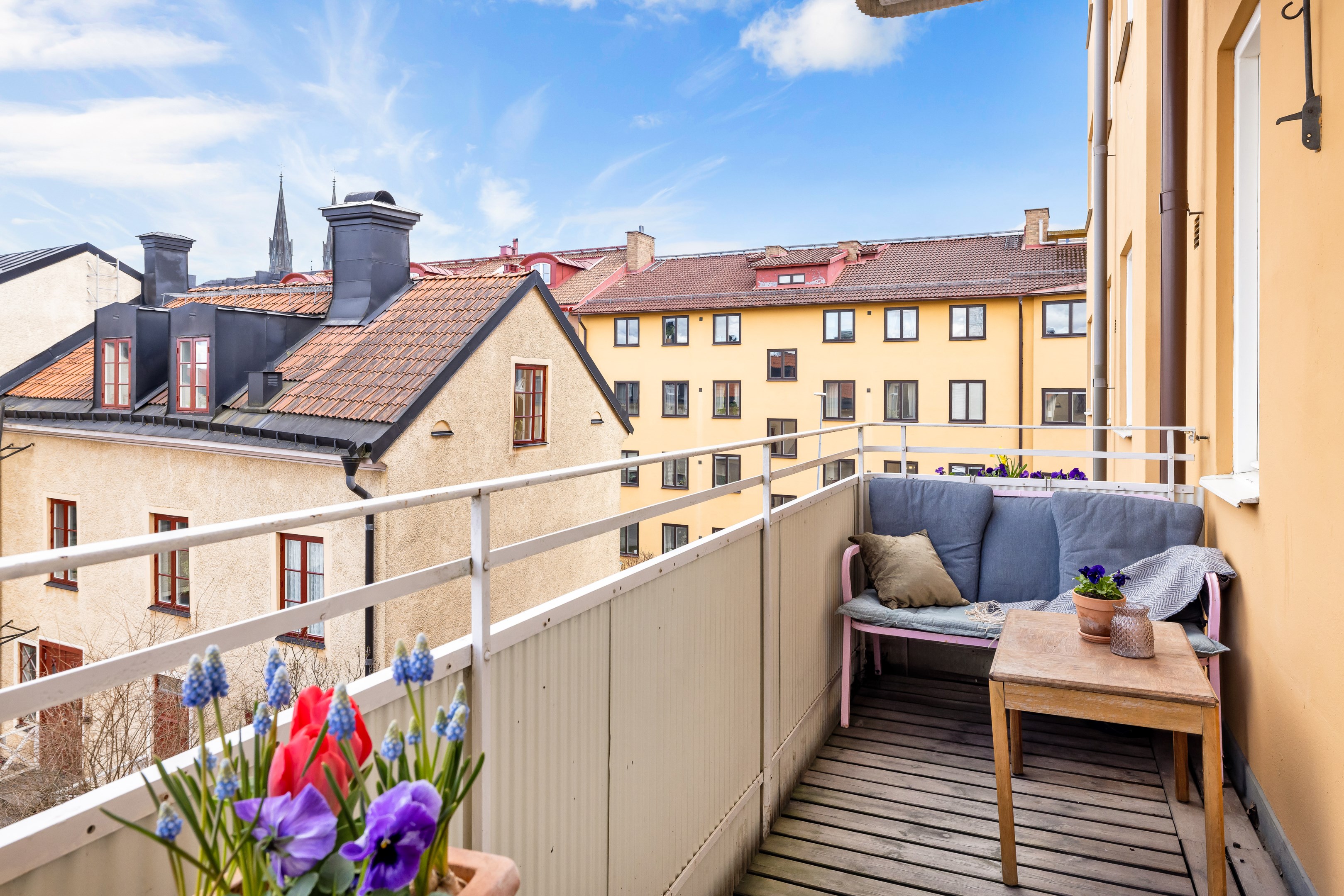 Bostadsbild från Kyrkogårdsgatan 23, Till salu i Öfre Slotts, Uppsala