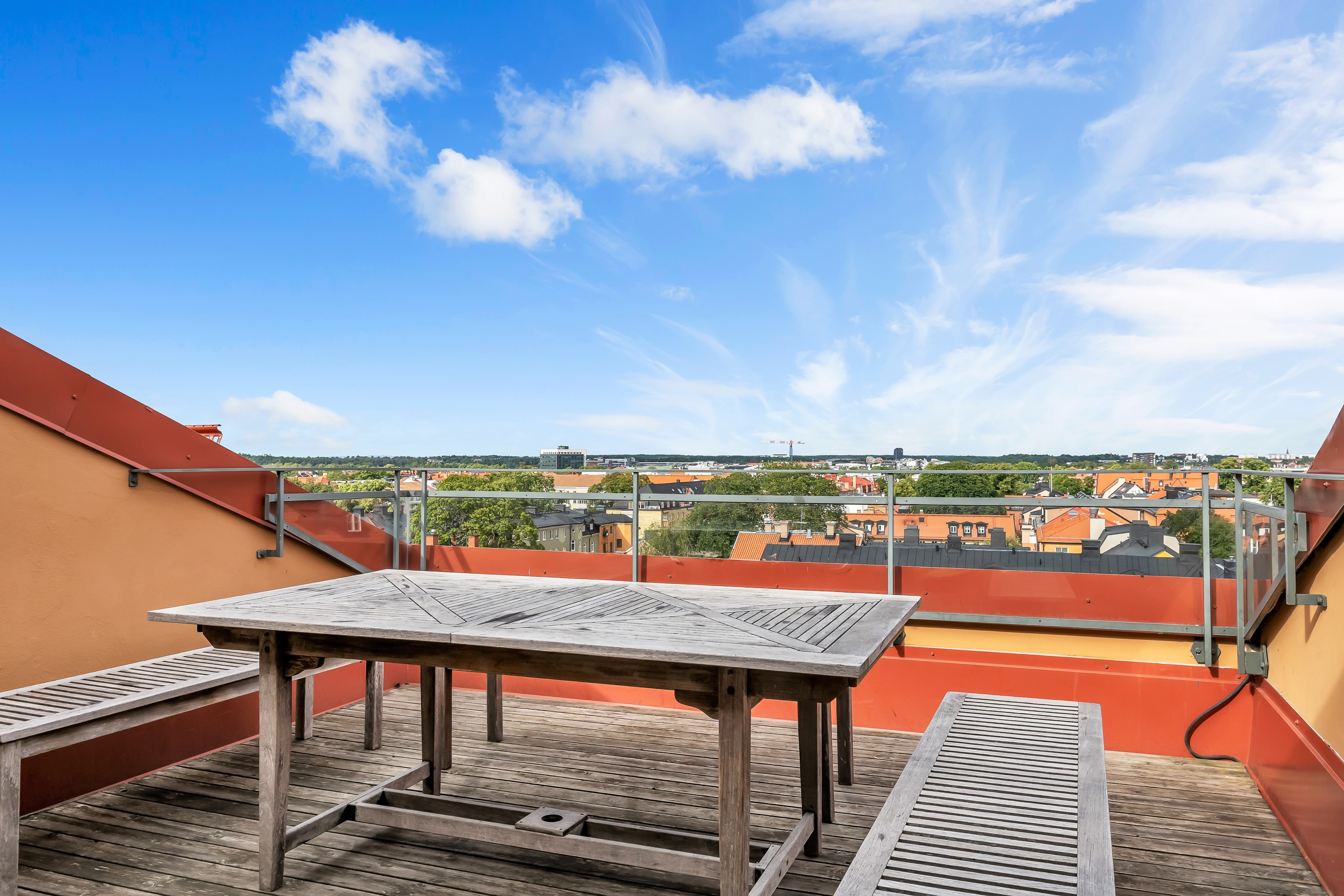Bostadsbild från Kyrkogårdsgatan 23, Till salu i Öfre Slotts, Uppsala