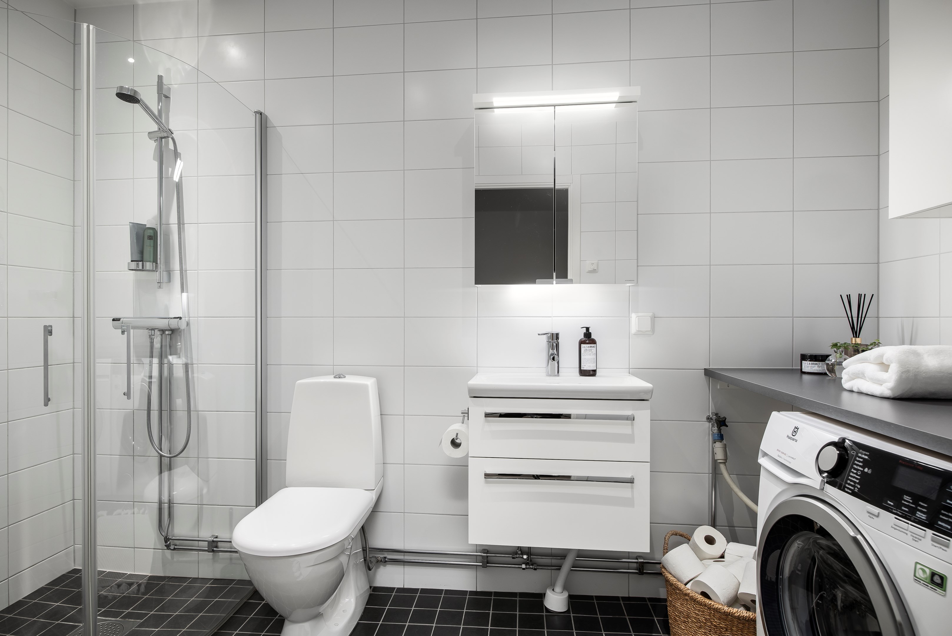 Bostadsbild från Tollare kaj 2, 7/8tr, Till salu i Tollare, Nacka