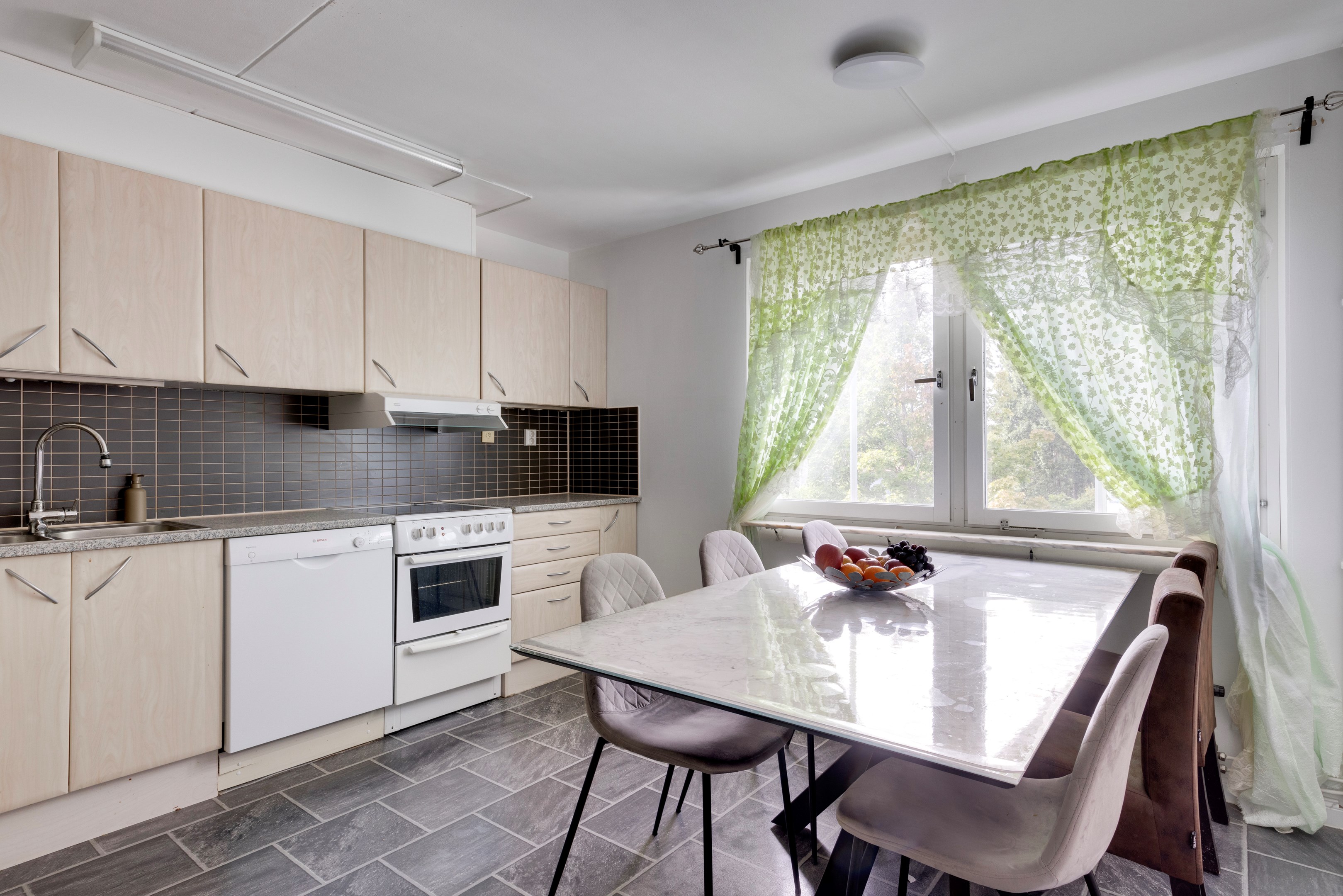 Bostadsbild från Stenrösvägen 3, Kommande i Stenhagen, Uppsala