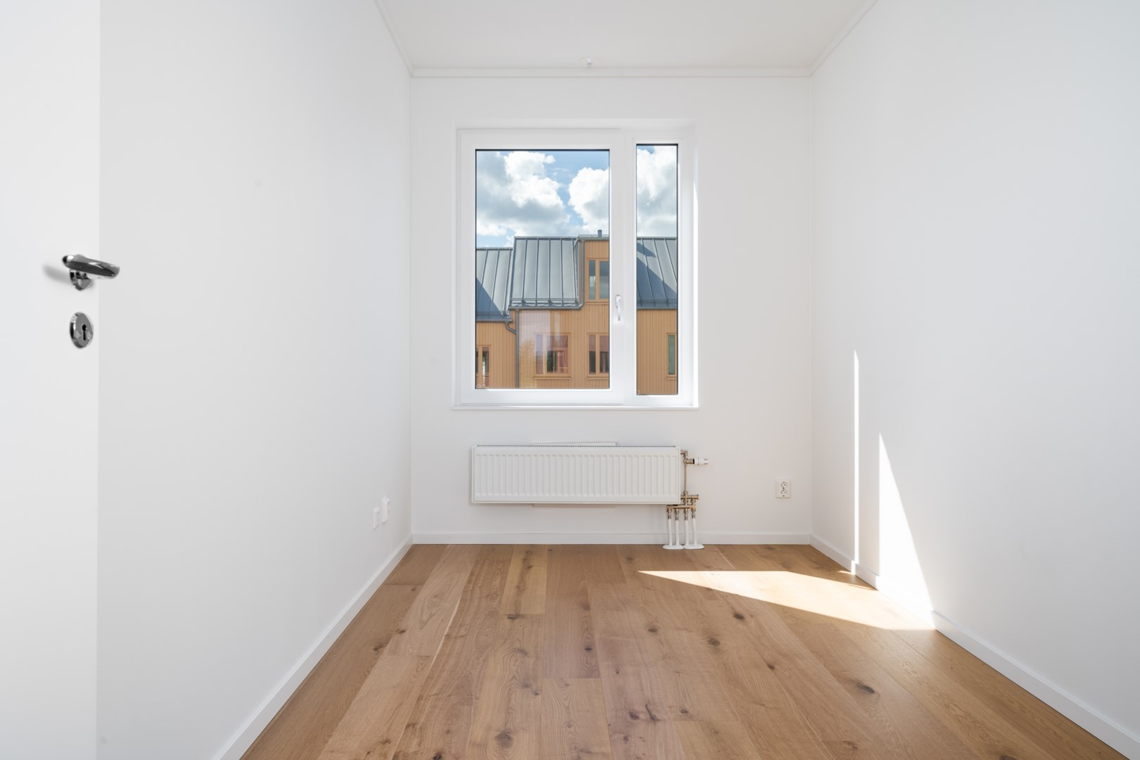 Bostadsbild från Idunslingan 12, Till salu i Skälby, Järfälla