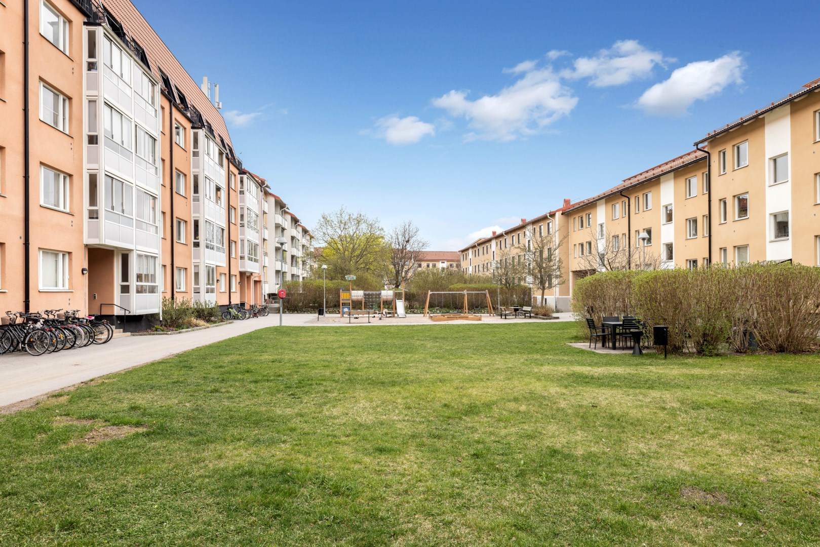 Bostadsbild från Gröna gatan 31B, Såld i Salabacke, Uppsala