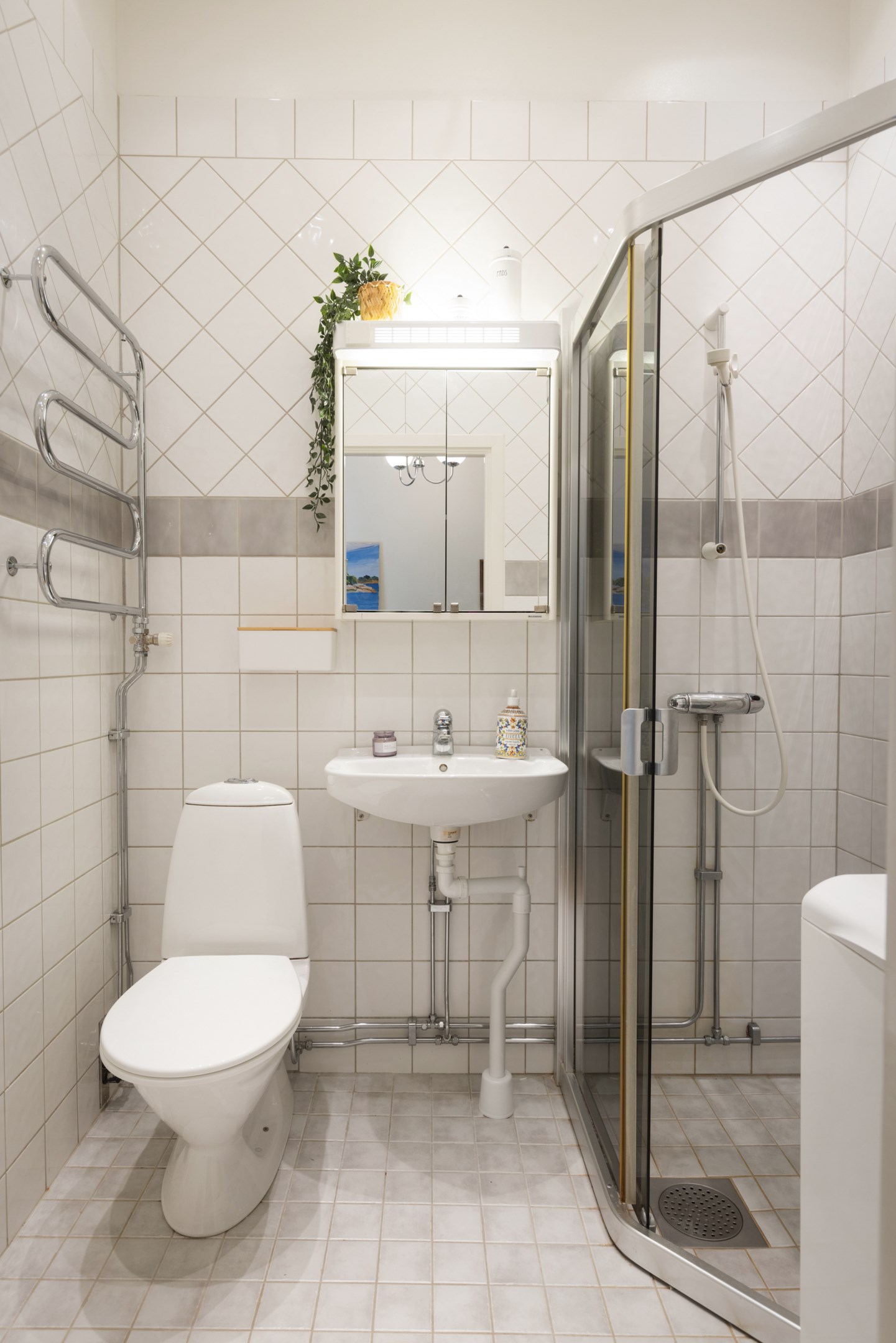 Bostadsbild från Fredrik Jahns Gränd 12, Såld i Finntorp, Nacka