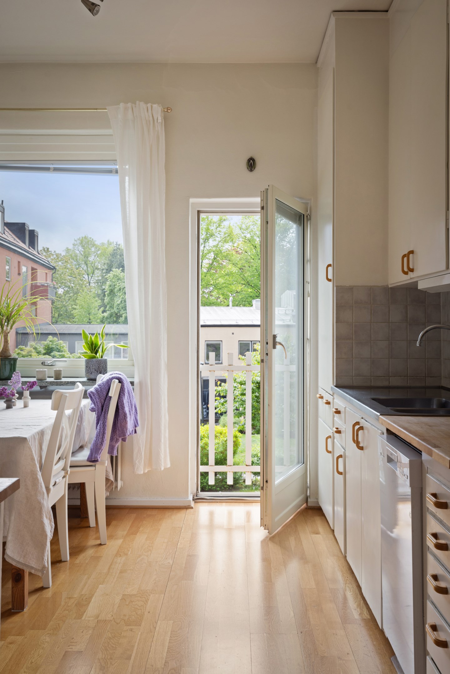 Bostadsbild från Fredrik Jahns Gränd 12, Såld i Finntorp, Nacka