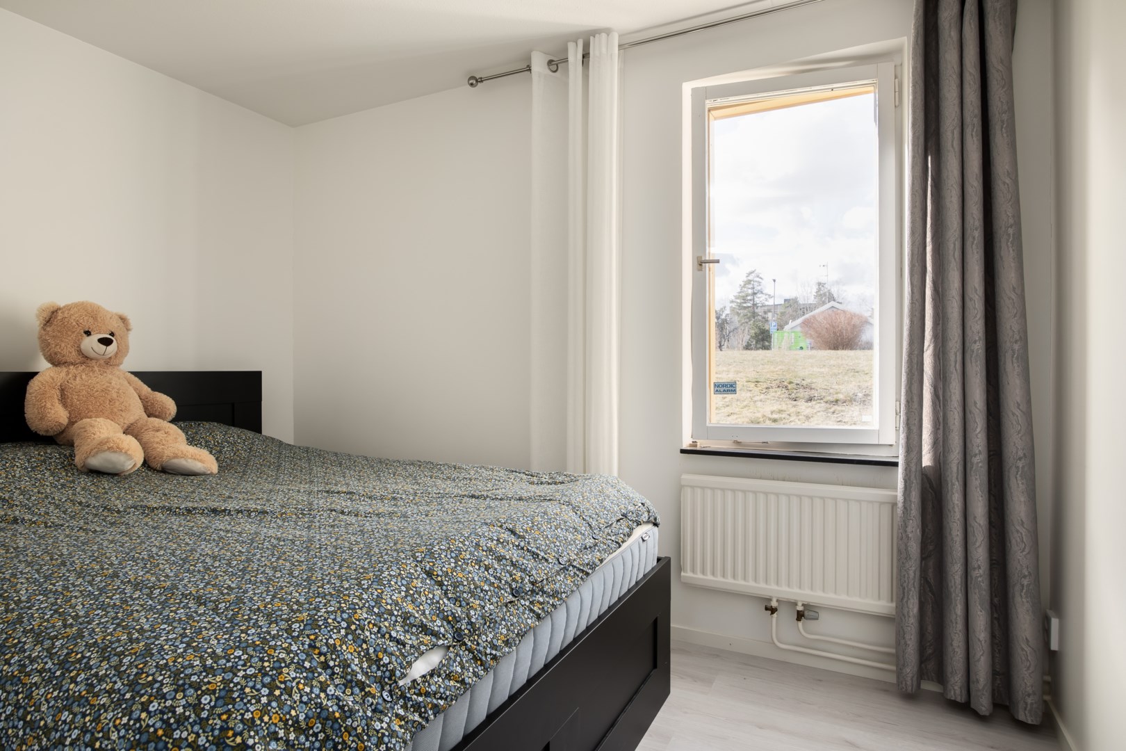 Bostadsbild från Edövägen 26C, Såld i Västra Orminge, Nacka