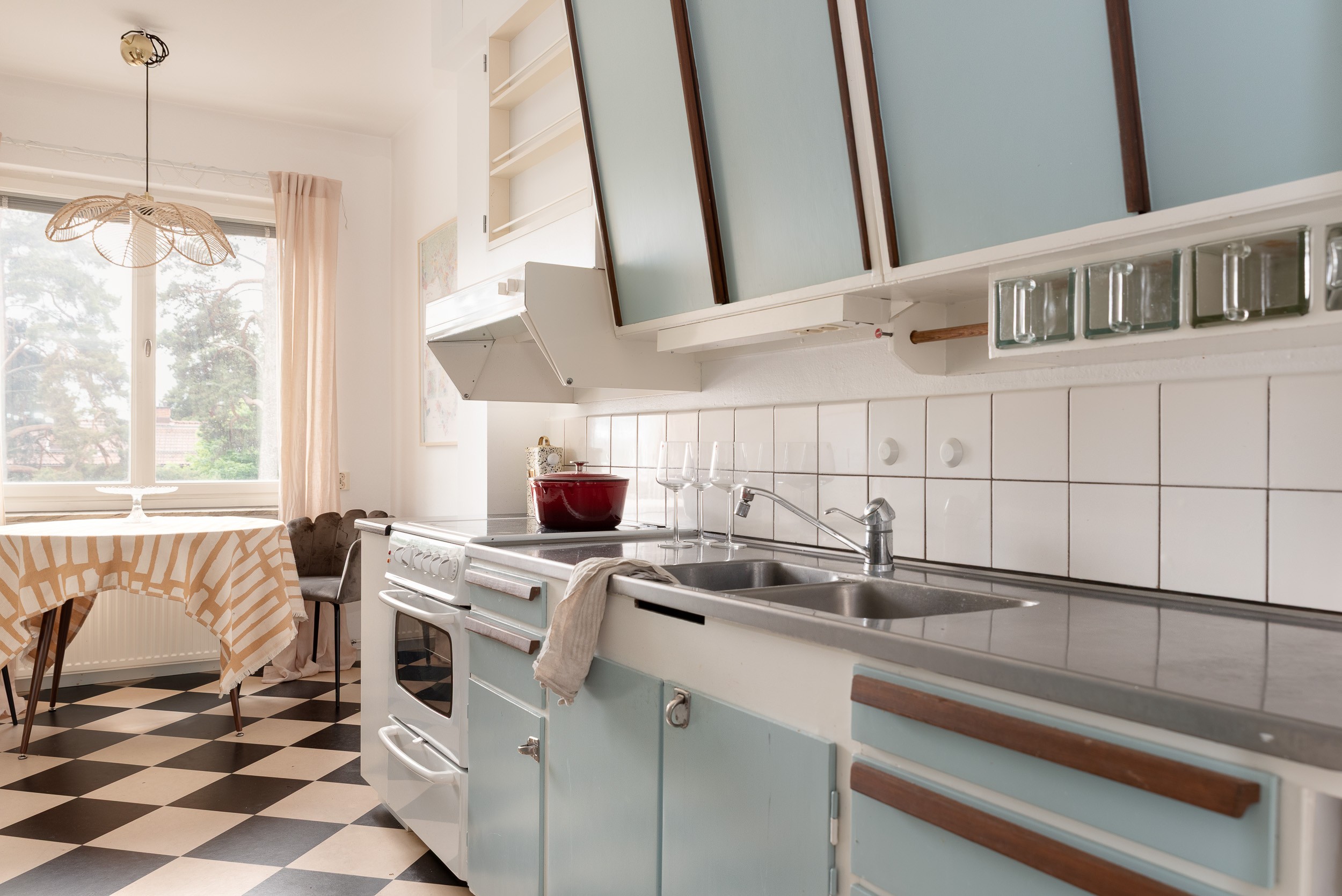 Bostadsbild från Narvavägen 67, Till salu i Krumeluren, Västerås