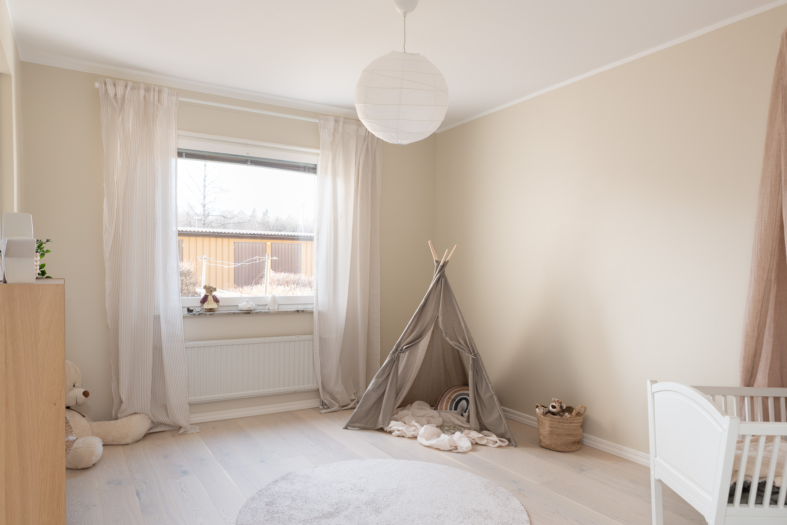 Bostadsbild från Labradorvägen 32, Såld i Gryta, Västerås