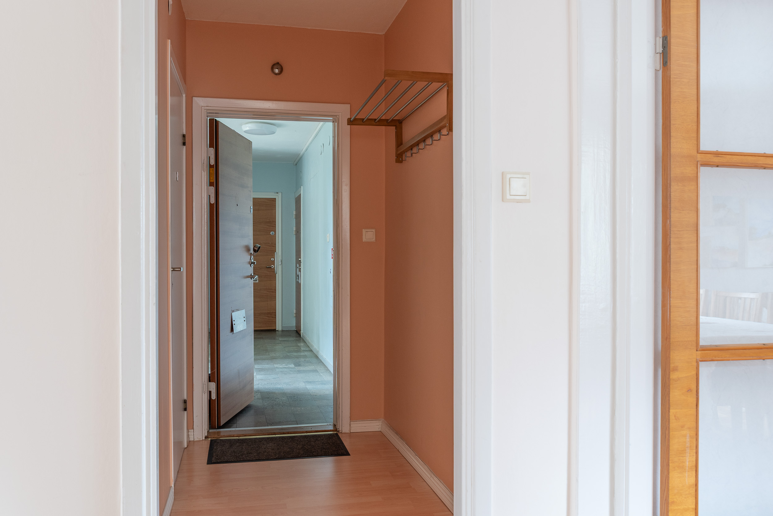 Bostadsbild från Narvavägen 61, Såld i Hammarby, Västerås