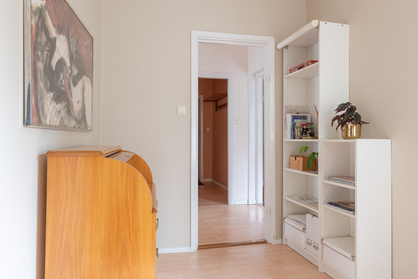 Bostadsbild från Narvavägen 61, Såld i Hammarby, Västerås