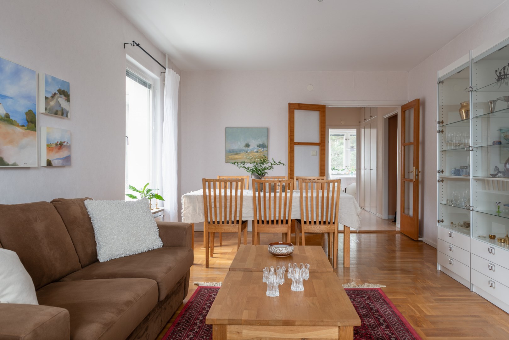 Bostadsbild från Narvavägen 61, Såld i Hammarby, Västerås