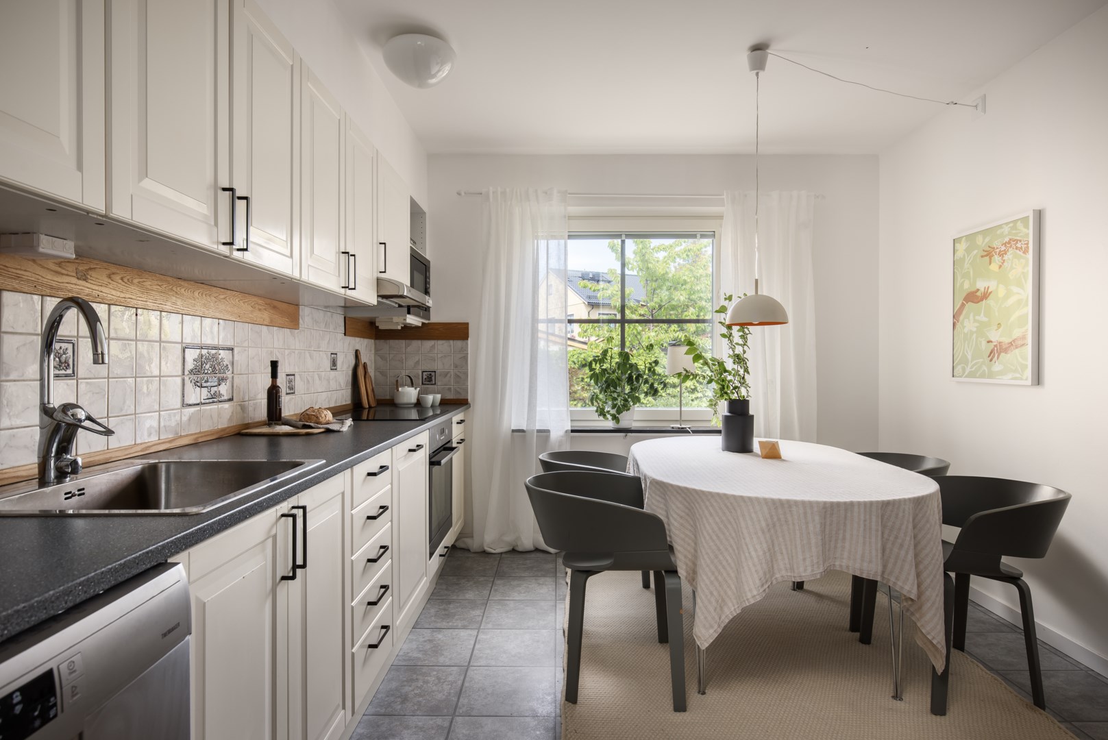 Bostadsbild från Norrholmsvägen 165, Kommande i Östra Orminge, Nacka