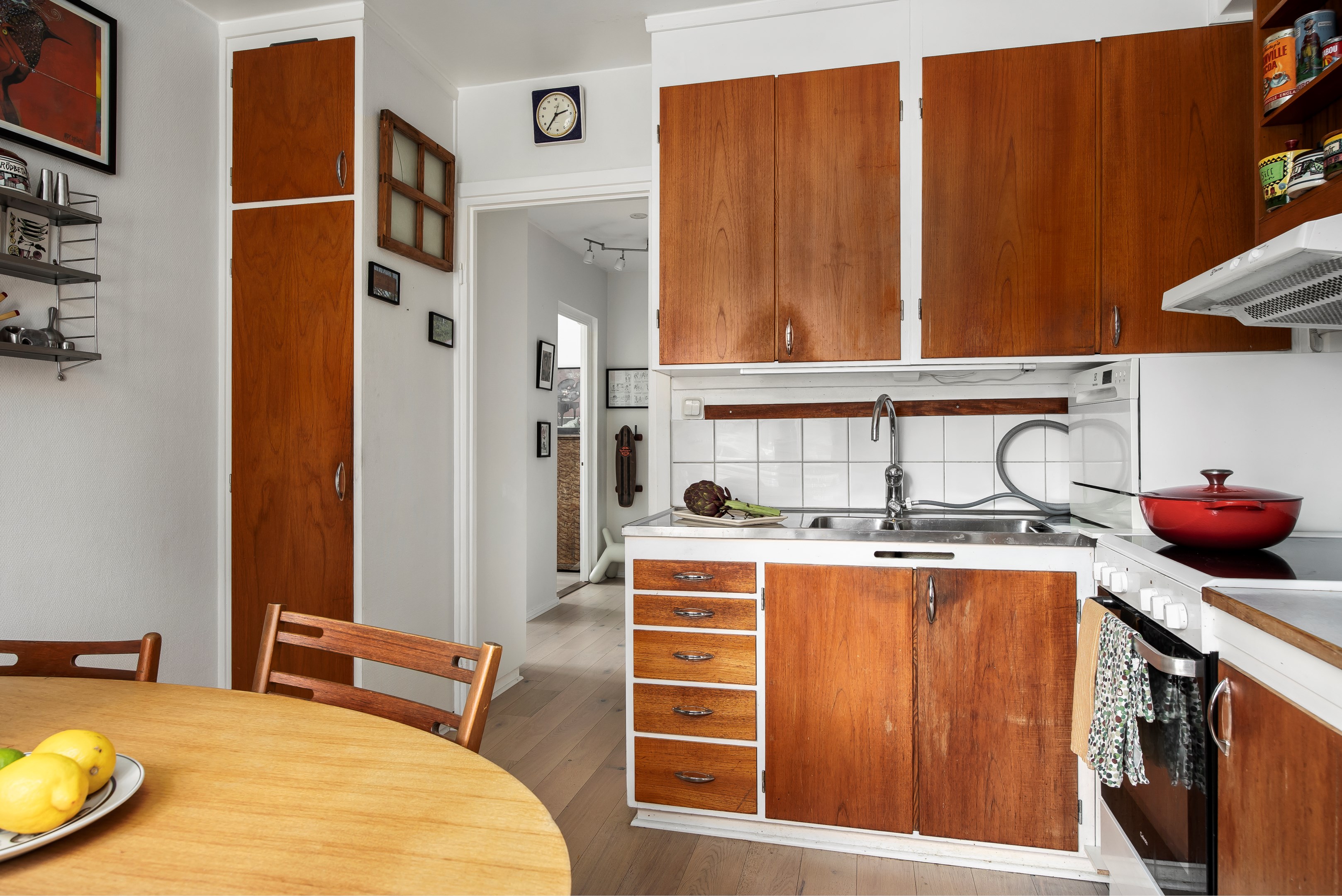 Bostadsbild från Alphyddevägen 13, Såld i Alphyddan, Nacka