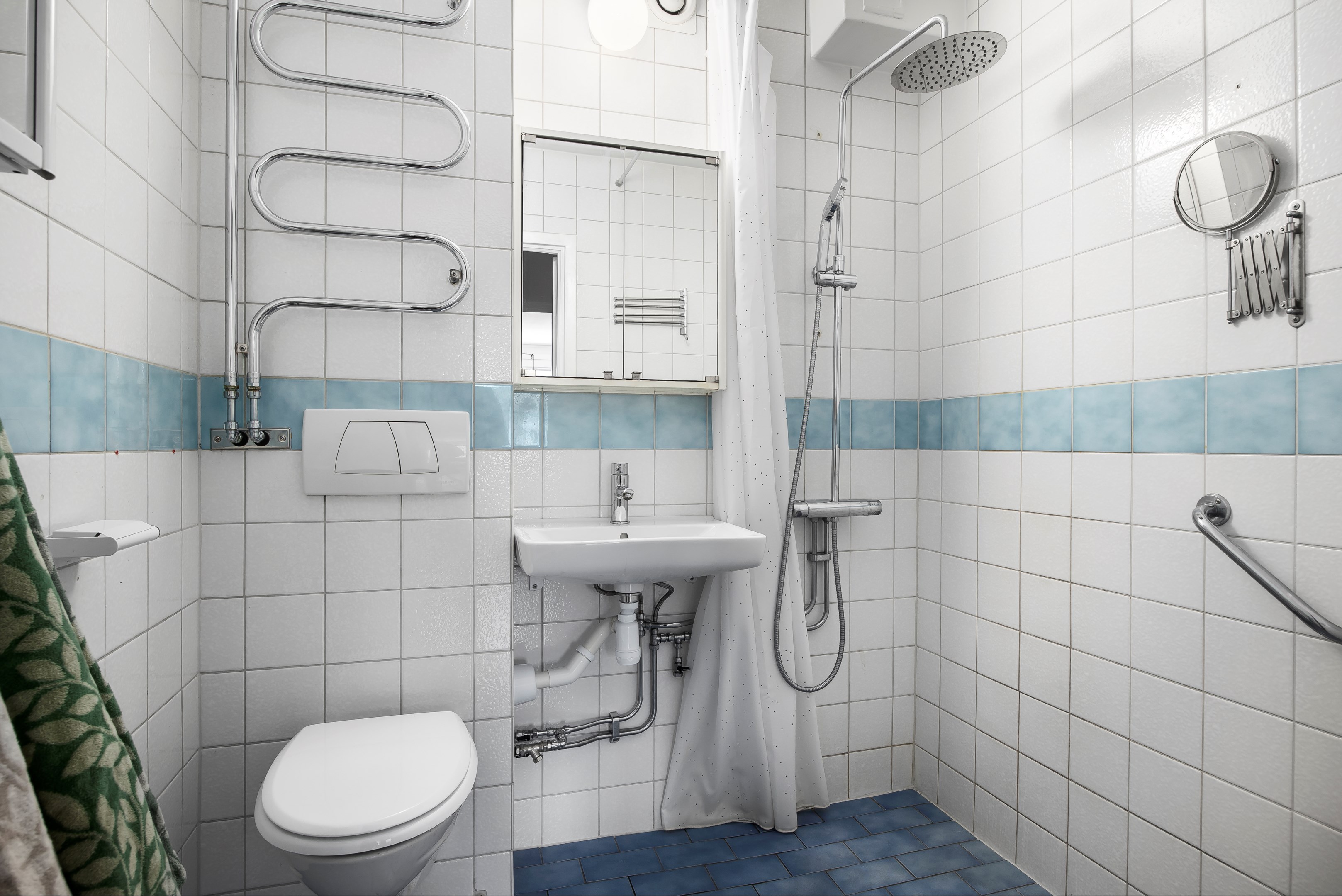 Bostadsbild från Alphyddevägen 13, Såld i Alphyddan, Nacka