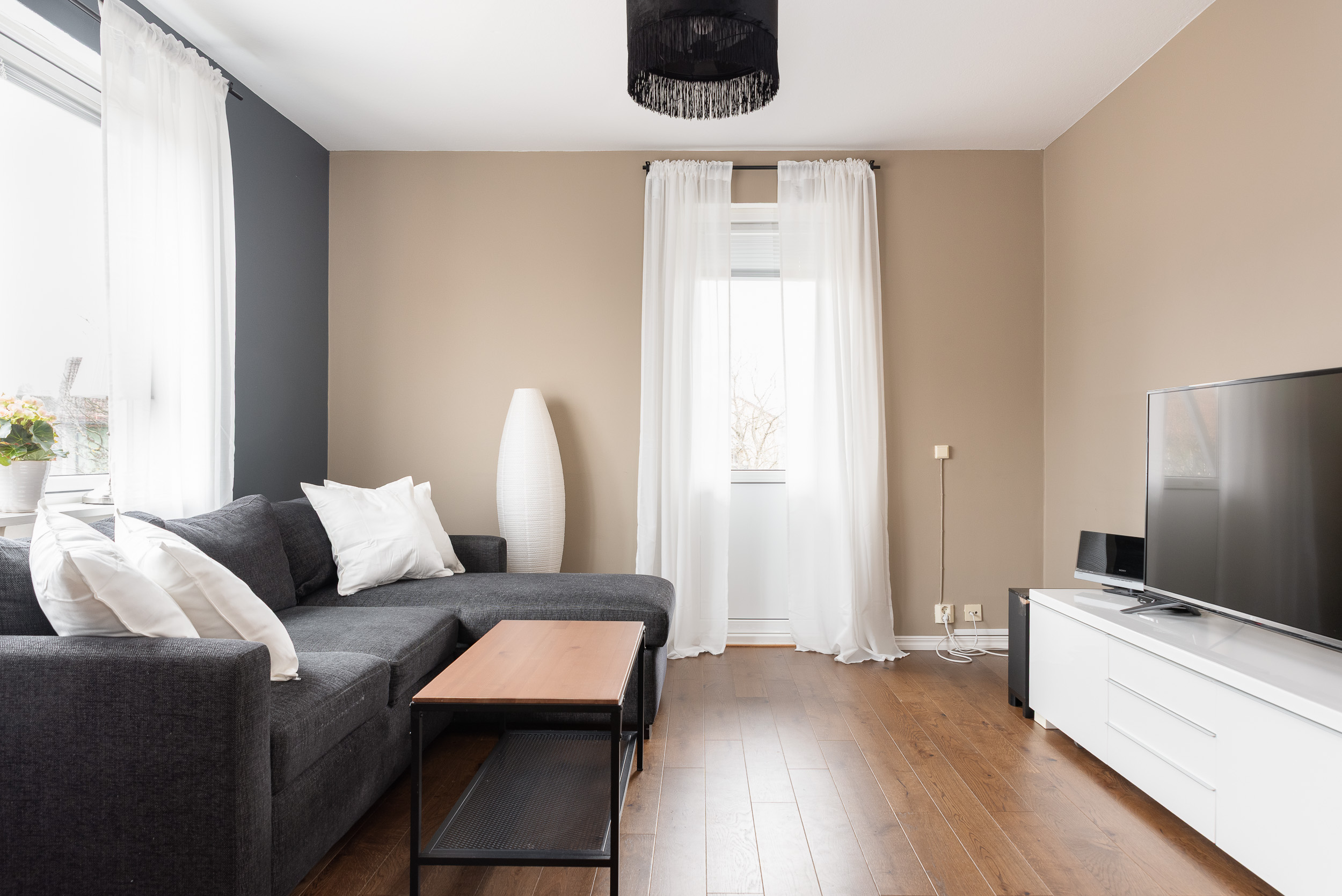 Bostadsbild från Svärdsliljegatan 13A, Såld i Gideonsberg, Västerås