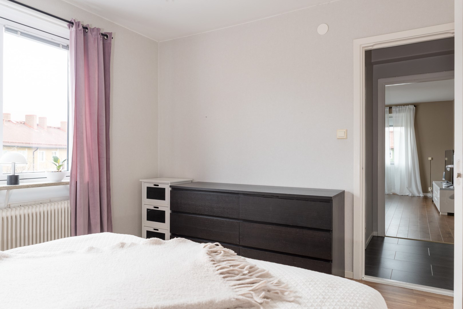 Bostadsbild från Svärdsliljegatan 13A, Såld i Gideonsberg, Västerås