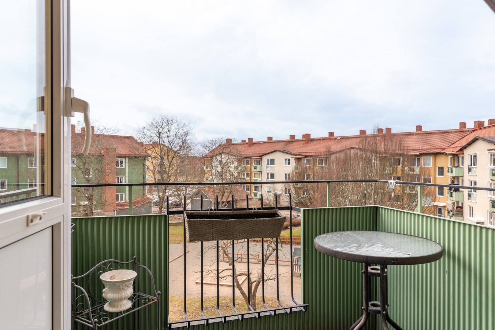 Bostadsbild från Svärdsliljegatan 13A, Såld i Gideonsberg, Västerås